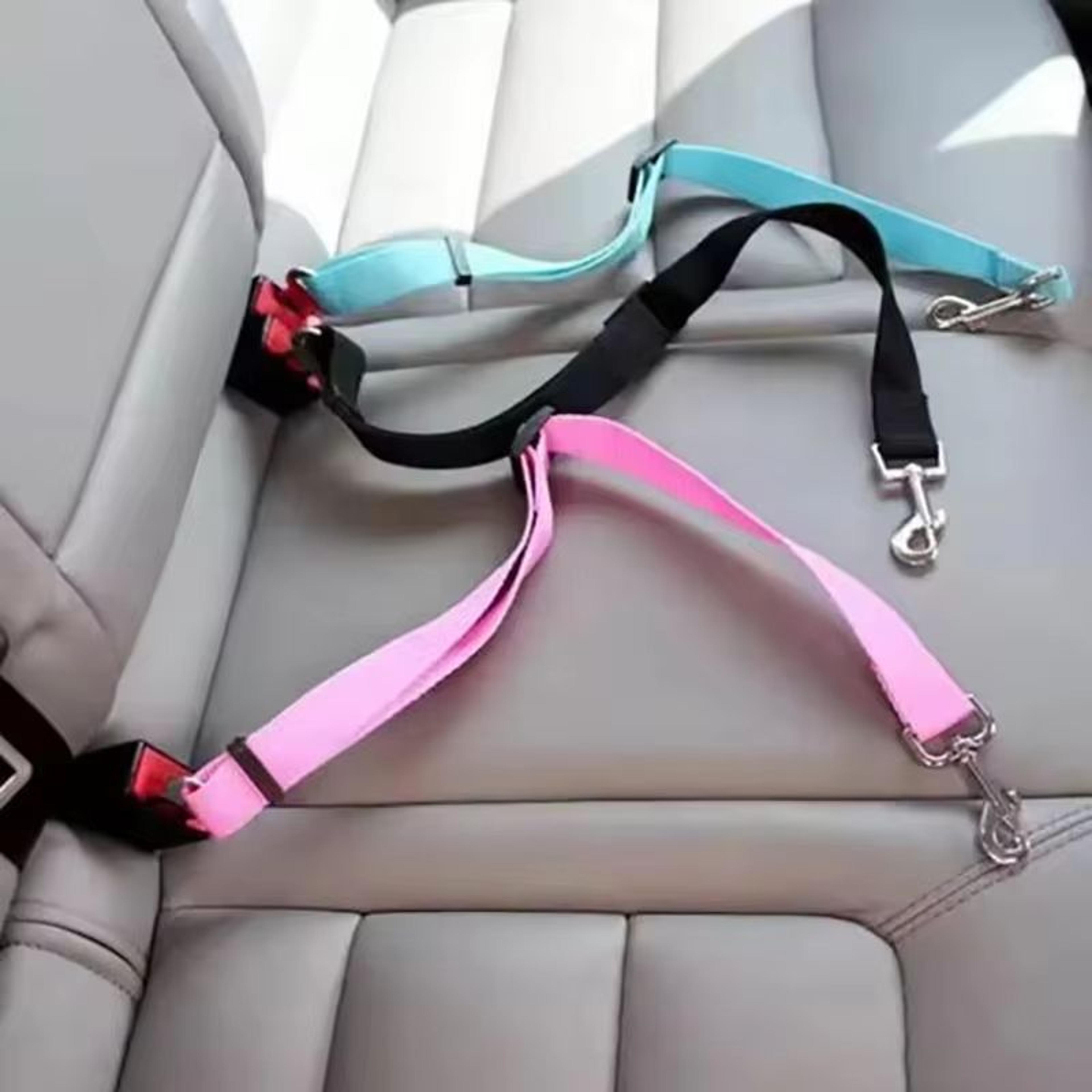 dog seat belt with retractable leash – convenient pet car seat belt for safety and comfort
