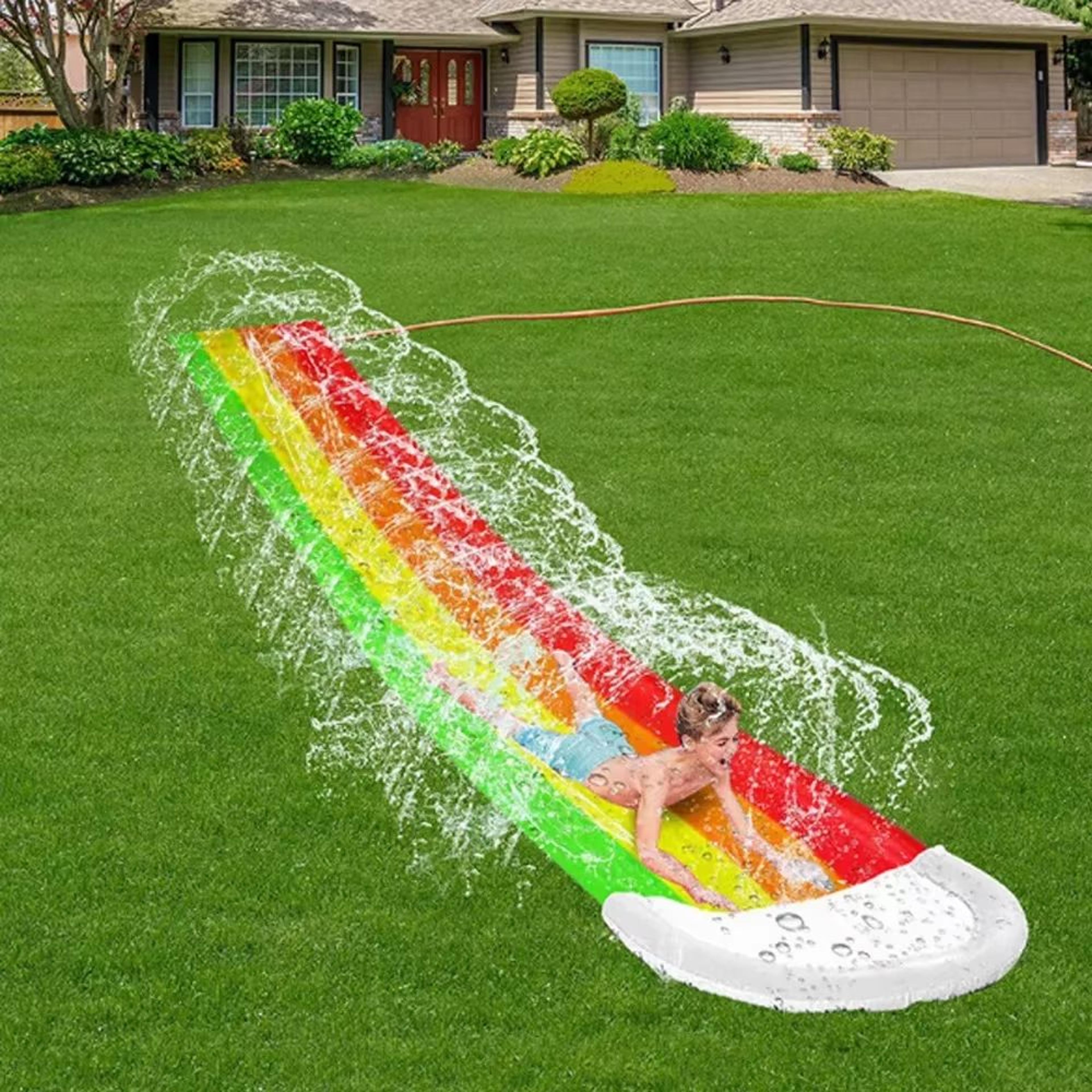 15.7 ft x 2.5 ft inflatable backyard water slide mat with sprinkler splash track