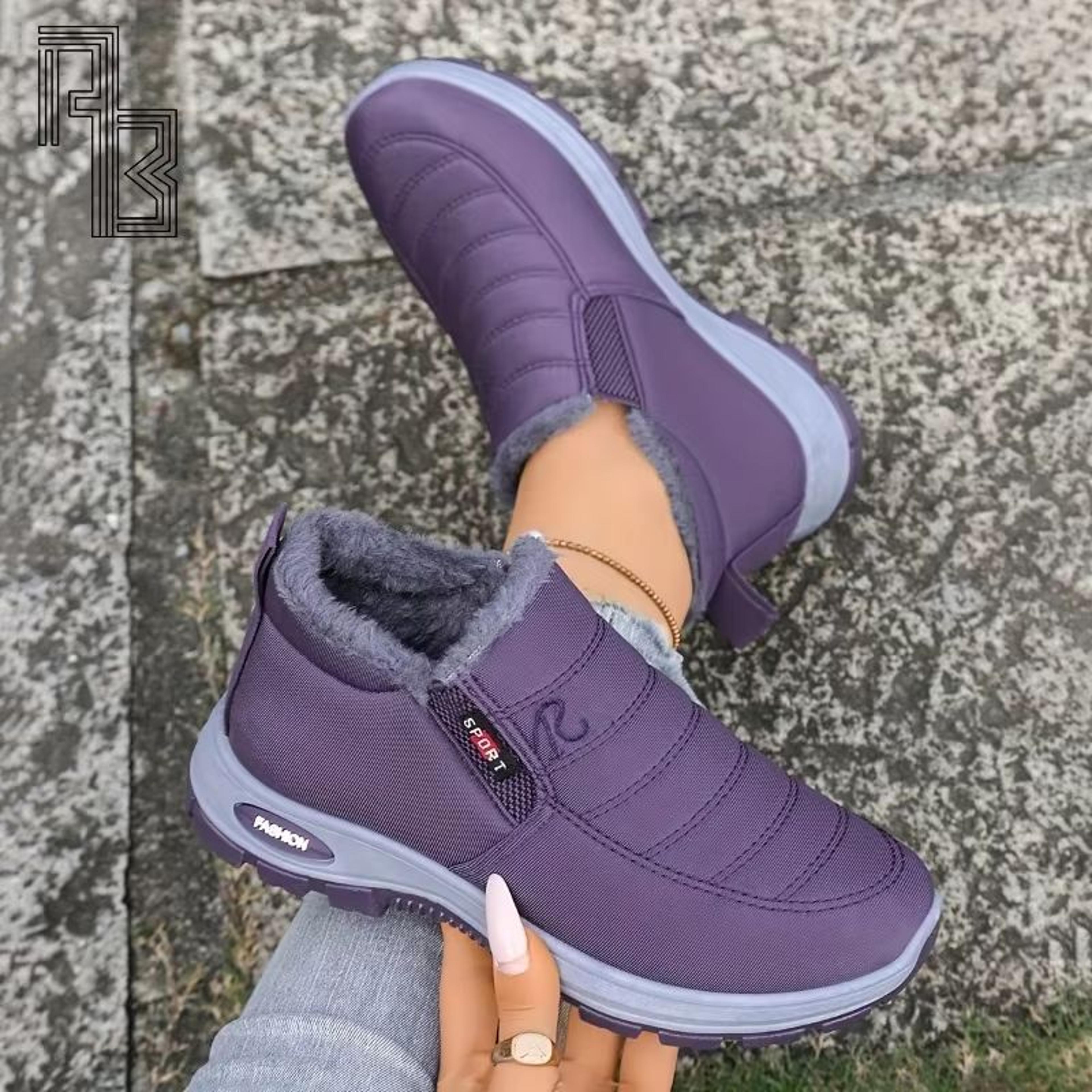 women's high top fleece-lined winter snow