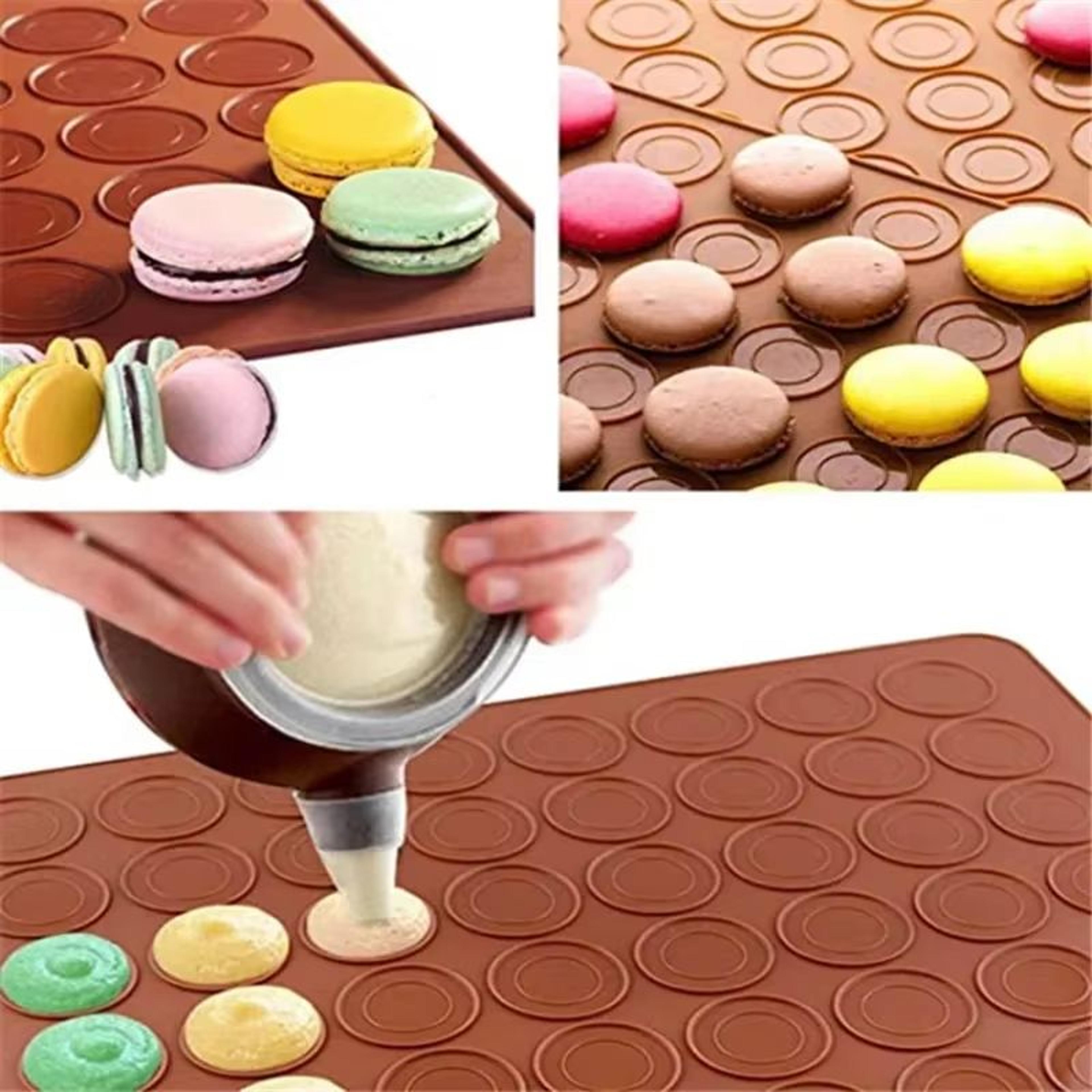 adjustable silicone nonstick baking mat for macarons, cookies and pastries