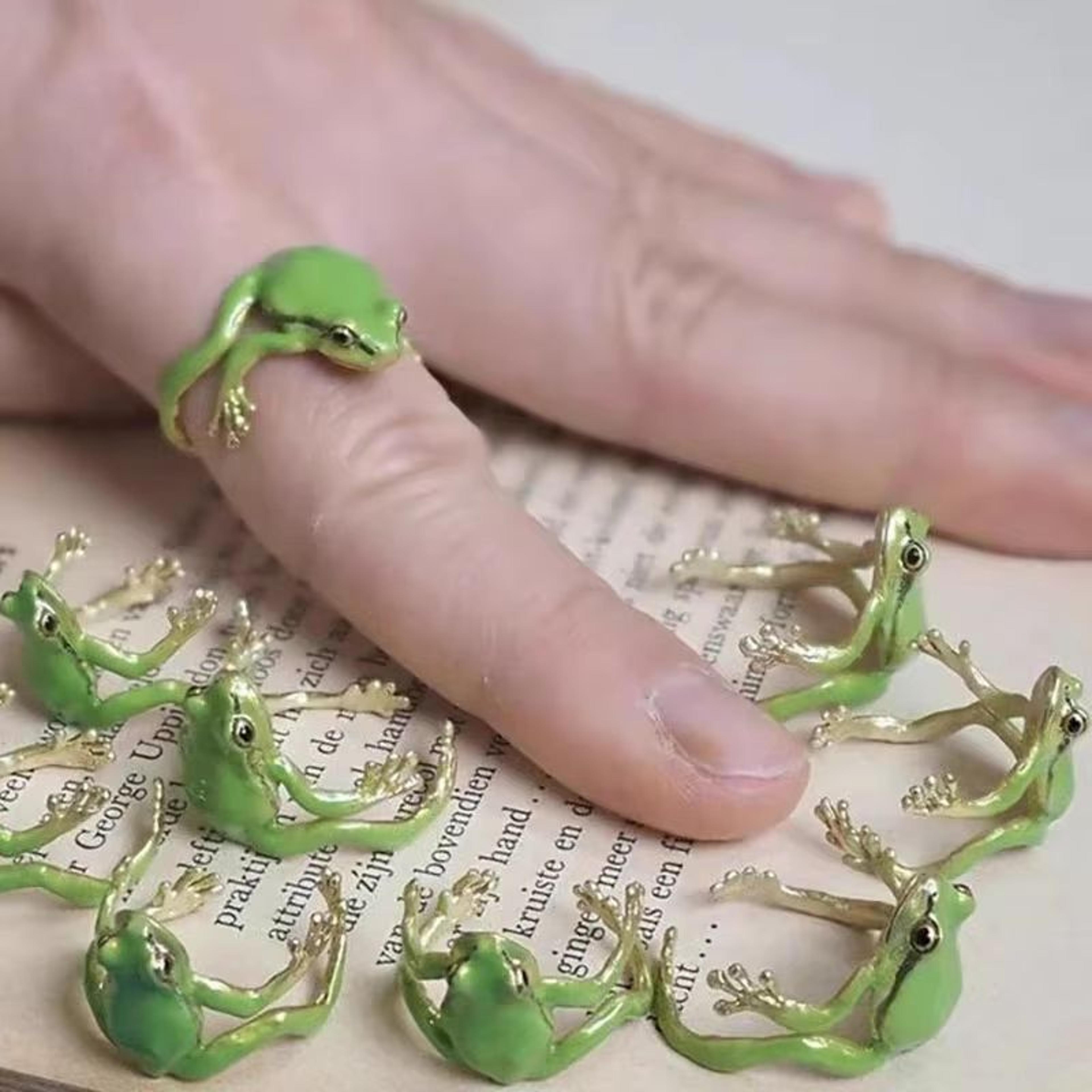 adjustable mini green tree frog open ring cute animal jewelry for women and men