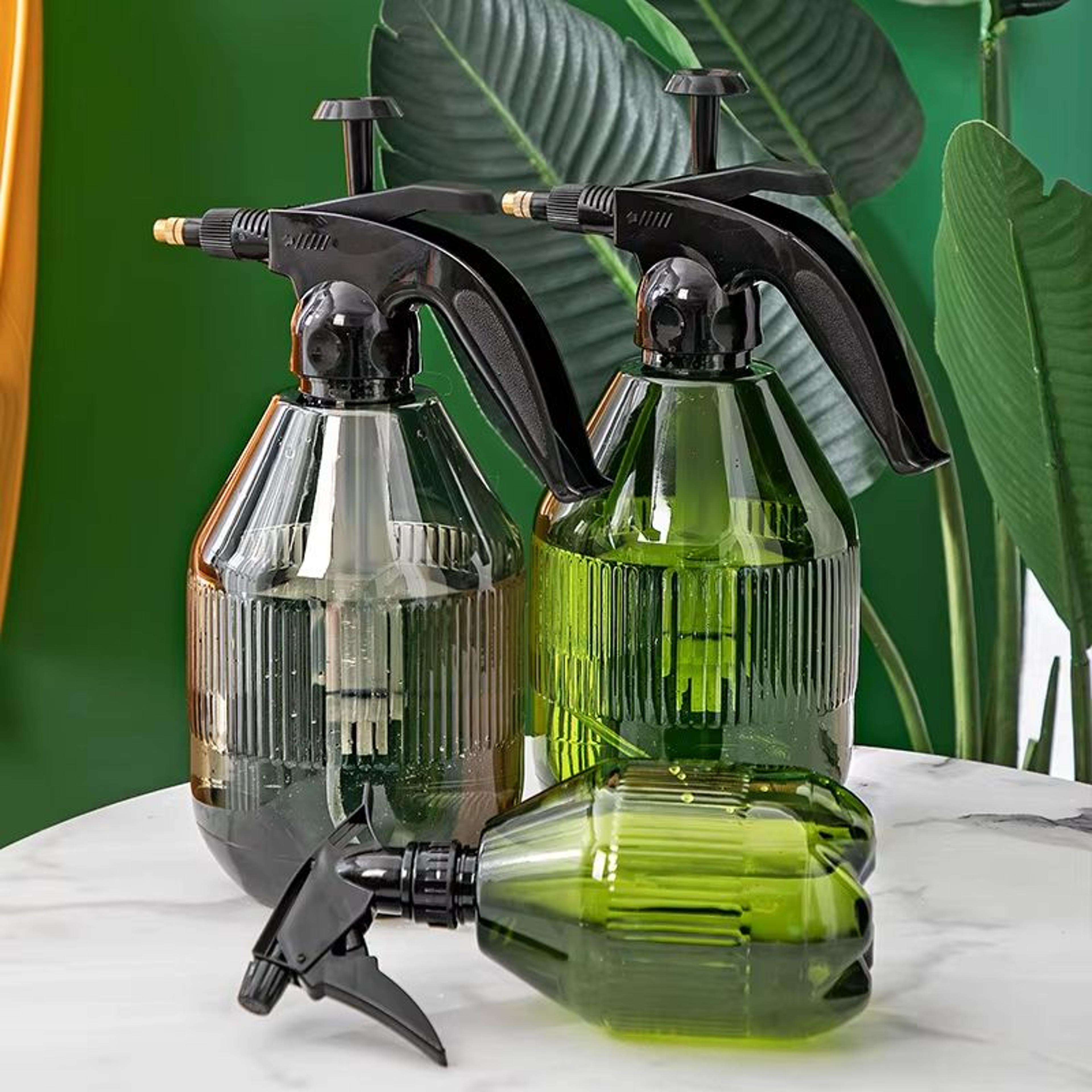 25 fl oz / 67.6 fl oz multi-function pneumatic spray bottle pressure watering can