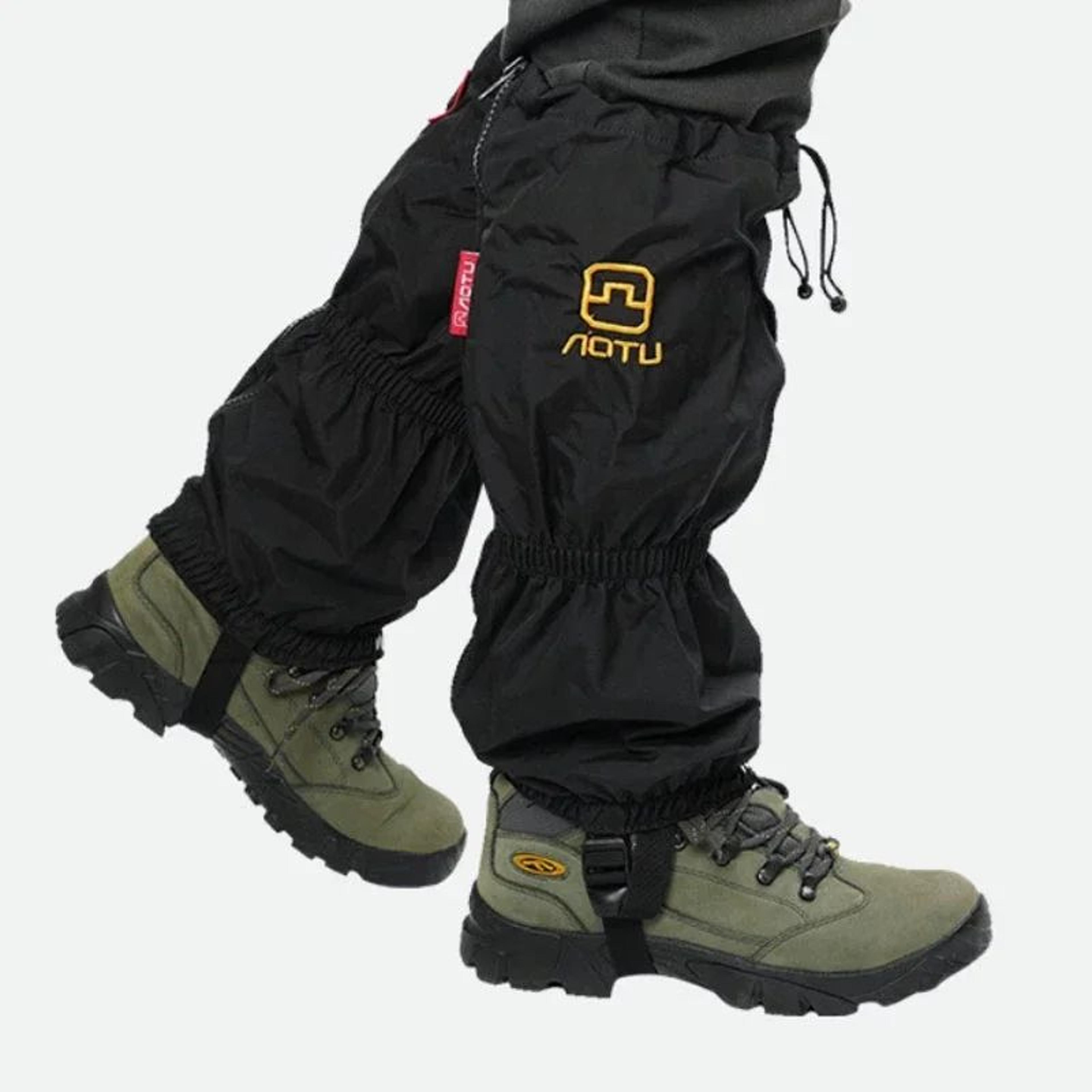trailguard outdoor snow and sand leg gaiters for hiking and cycling