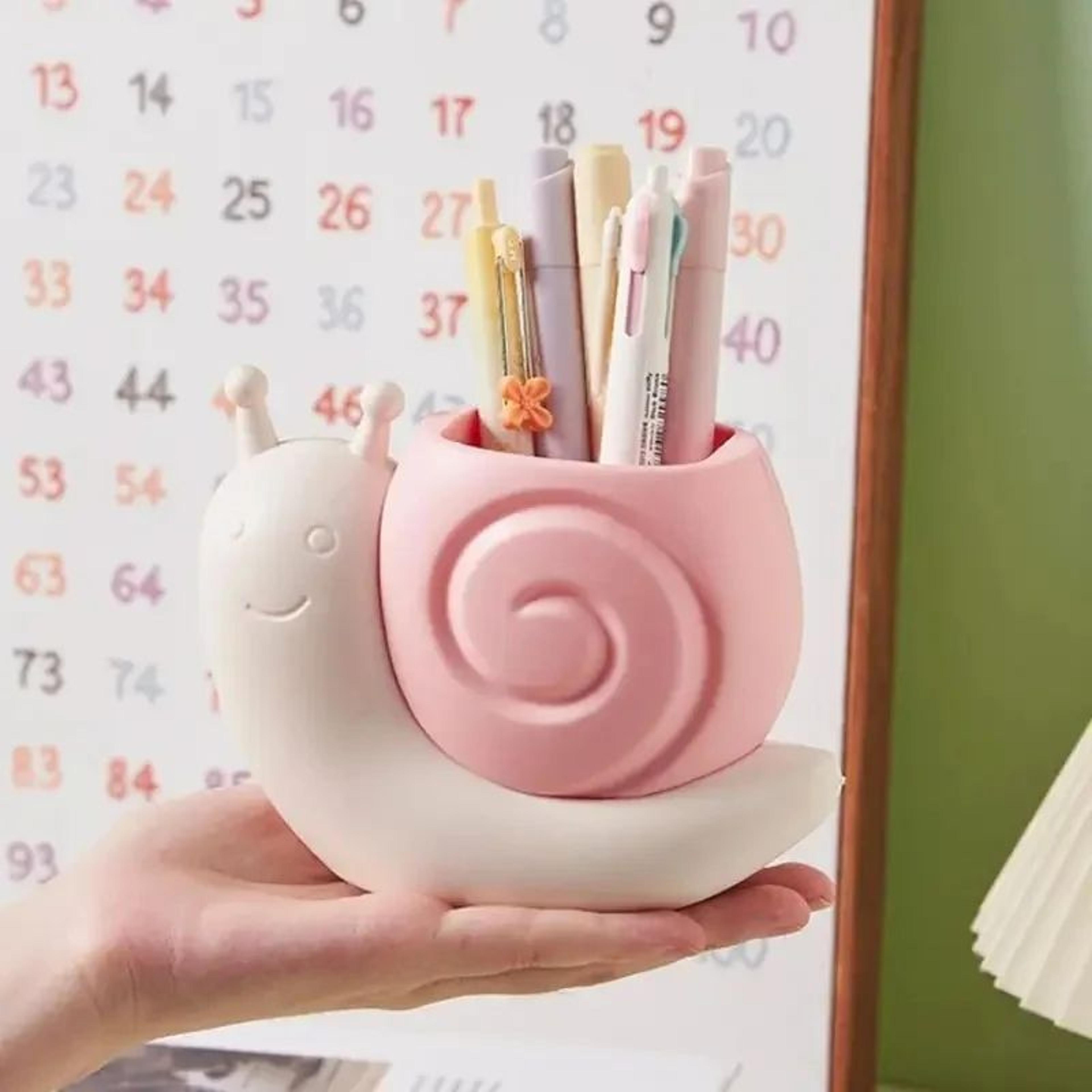 snail shape desk organizer pen holder with multi compartment storage