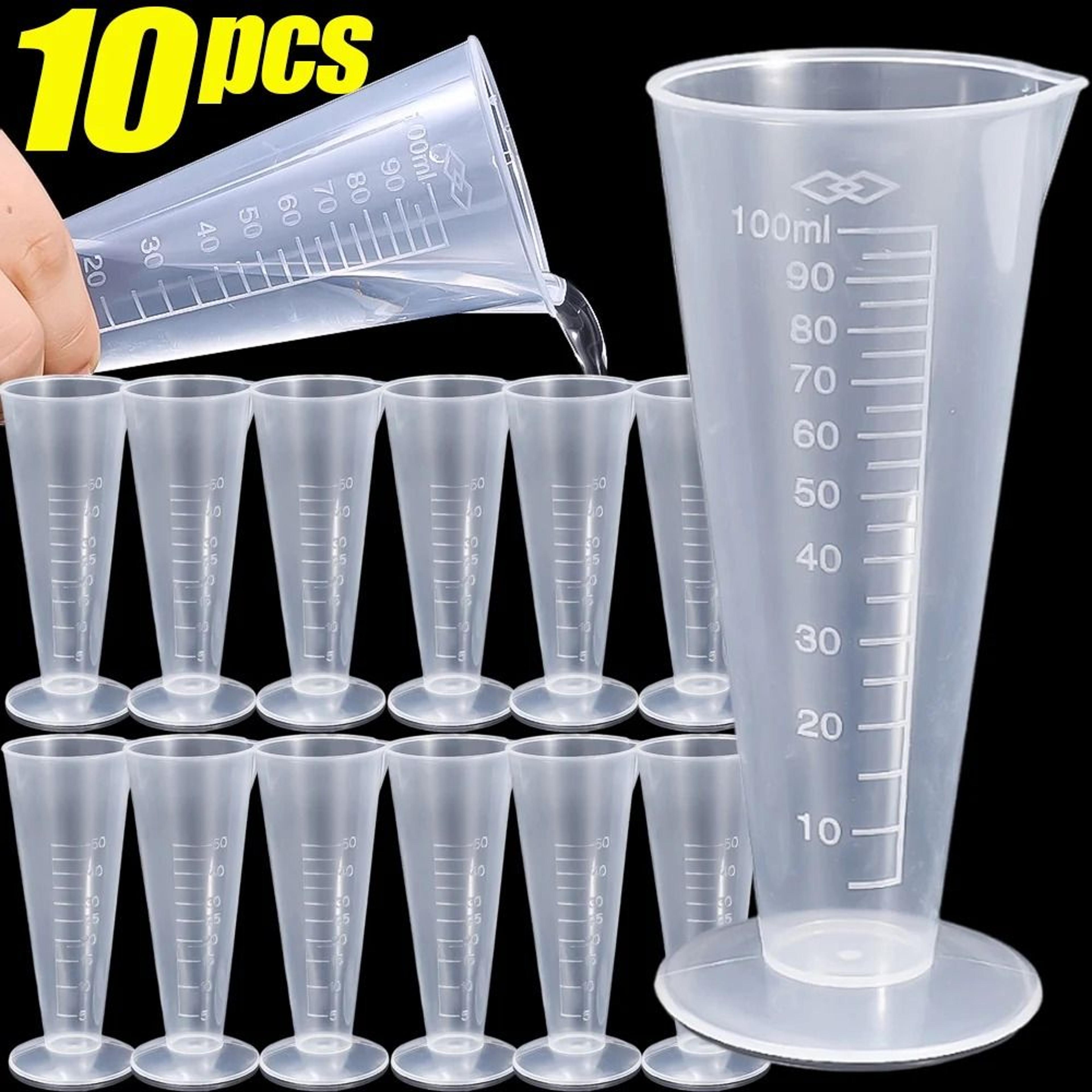 transparent graduated measuring cup with pour spout plastic mixing beaker for kitchen and craft use