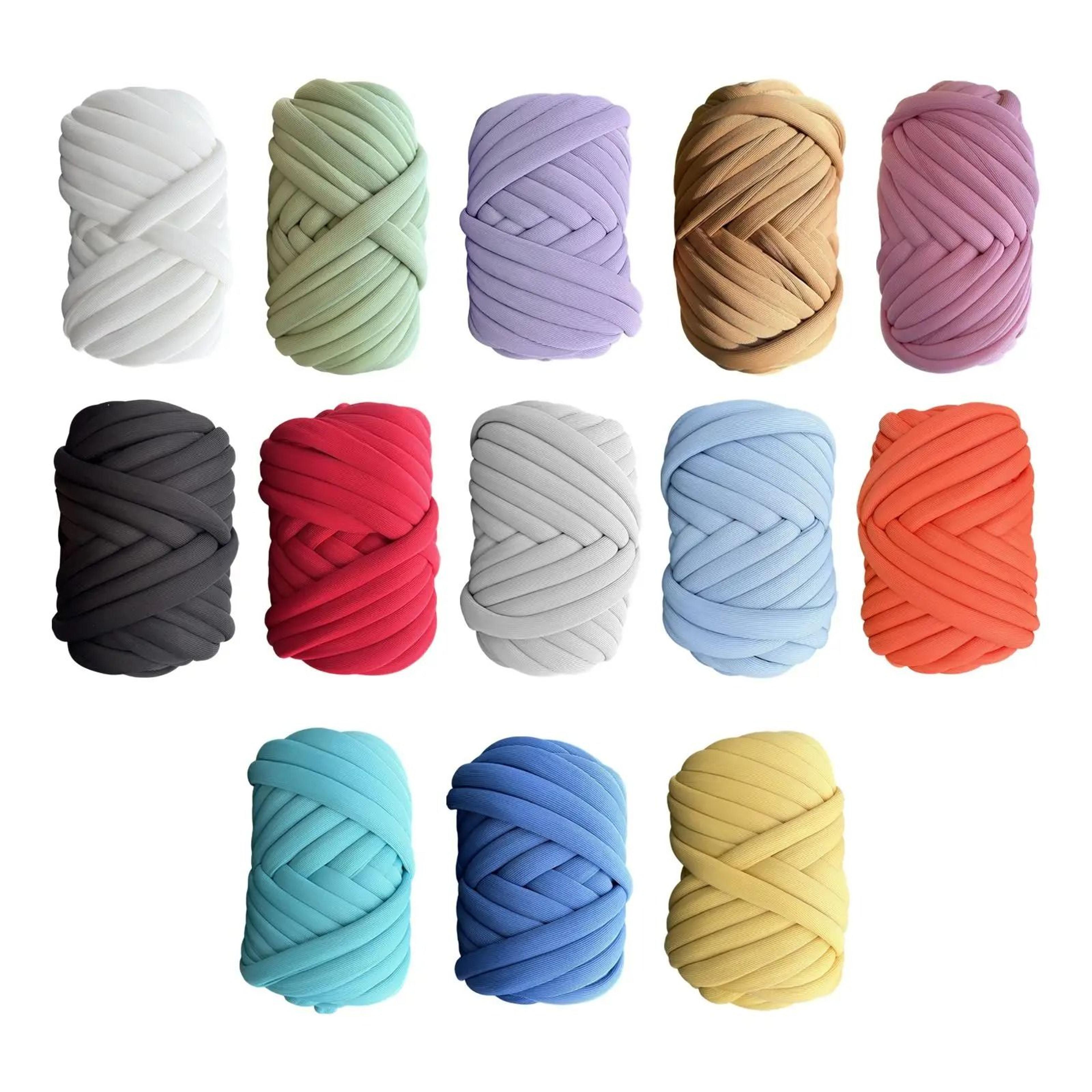 8.8 oz jumbo tubular yarn for arm knitting, blankets & diy crafts