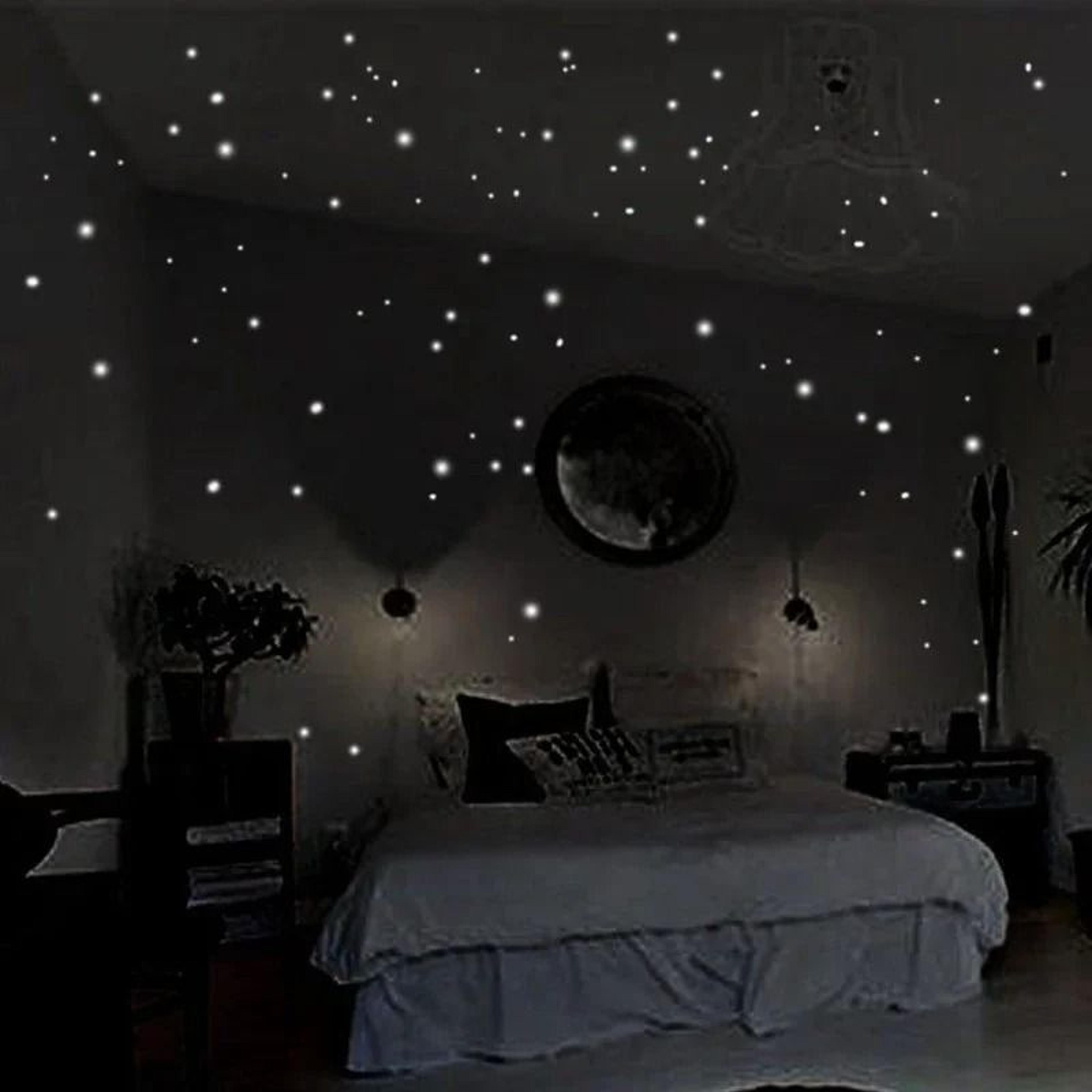 407 piece glow in the dark star wall stickers for kids room and ceiling decor