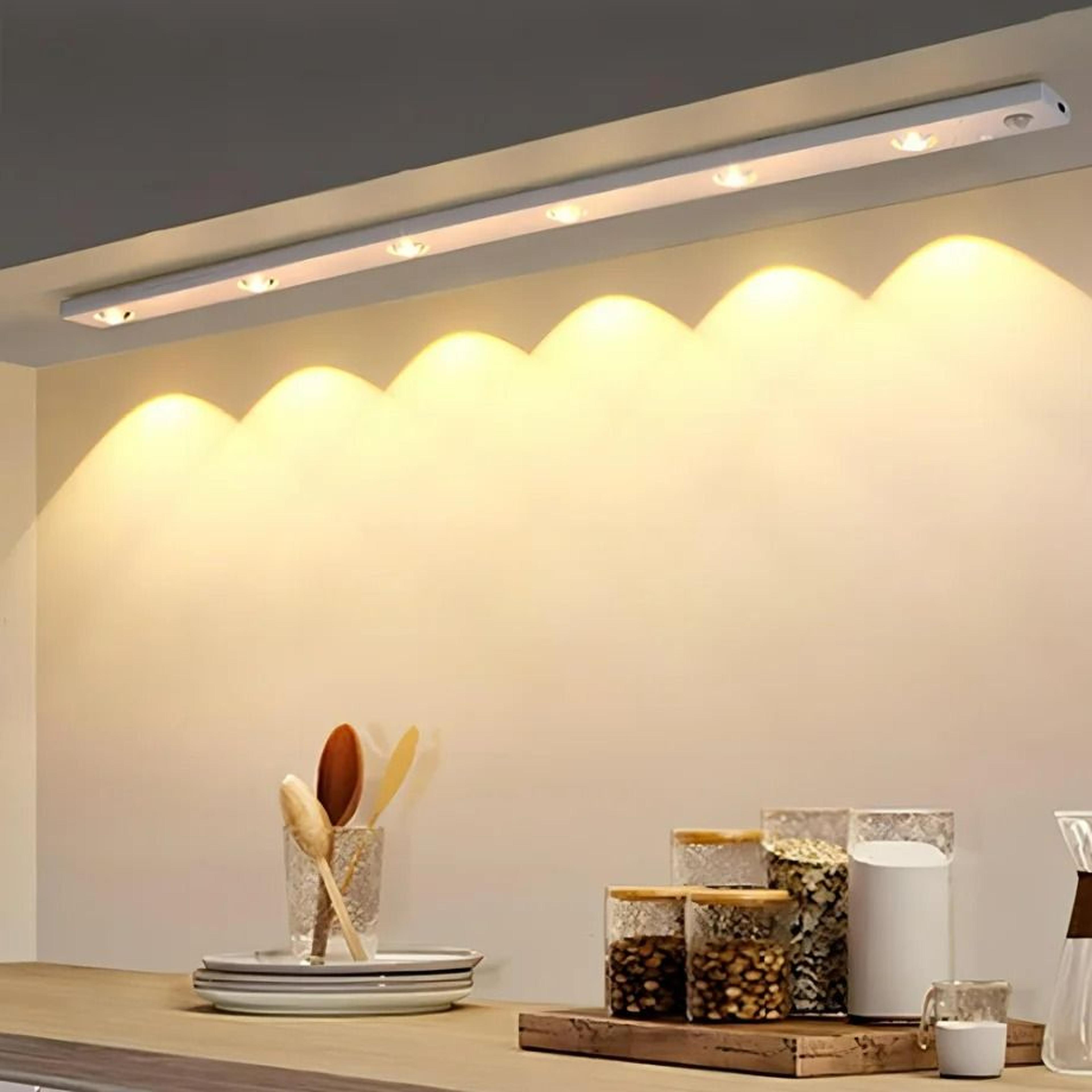 lumarail rechargeable motion light