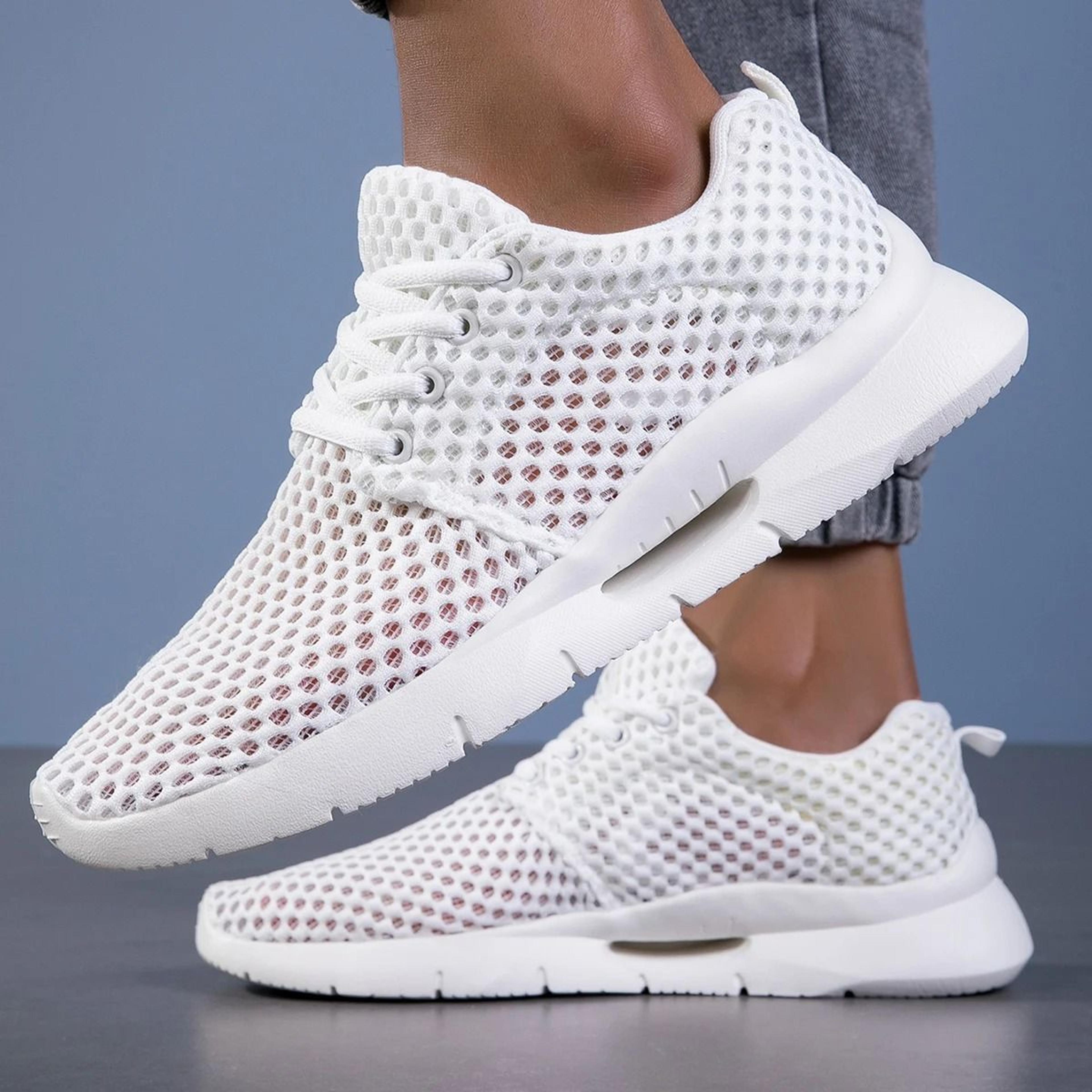 new white mesh breathable lightweight summer shoes for men