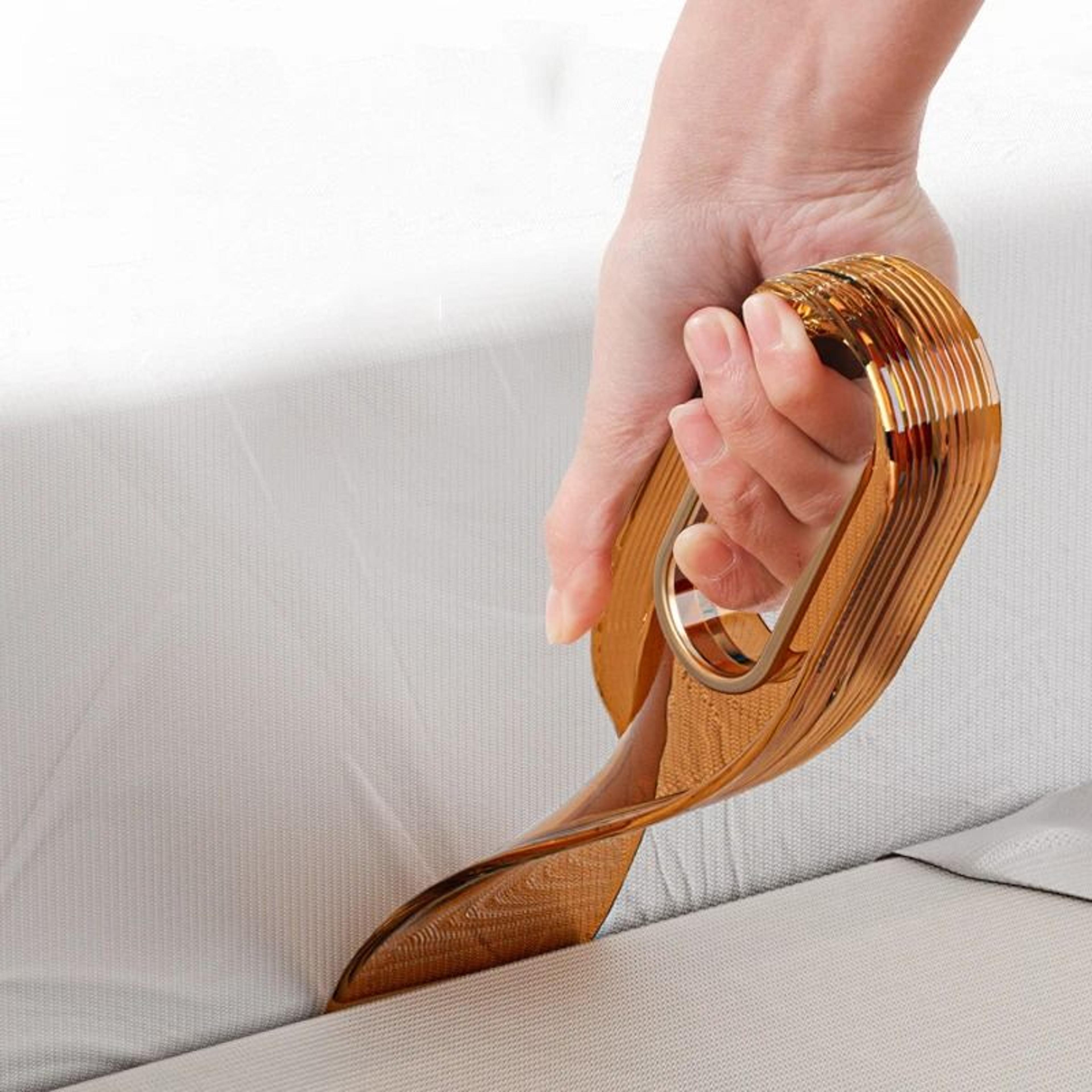 portable mattress lifter tool wedge for sheet changing and bed making