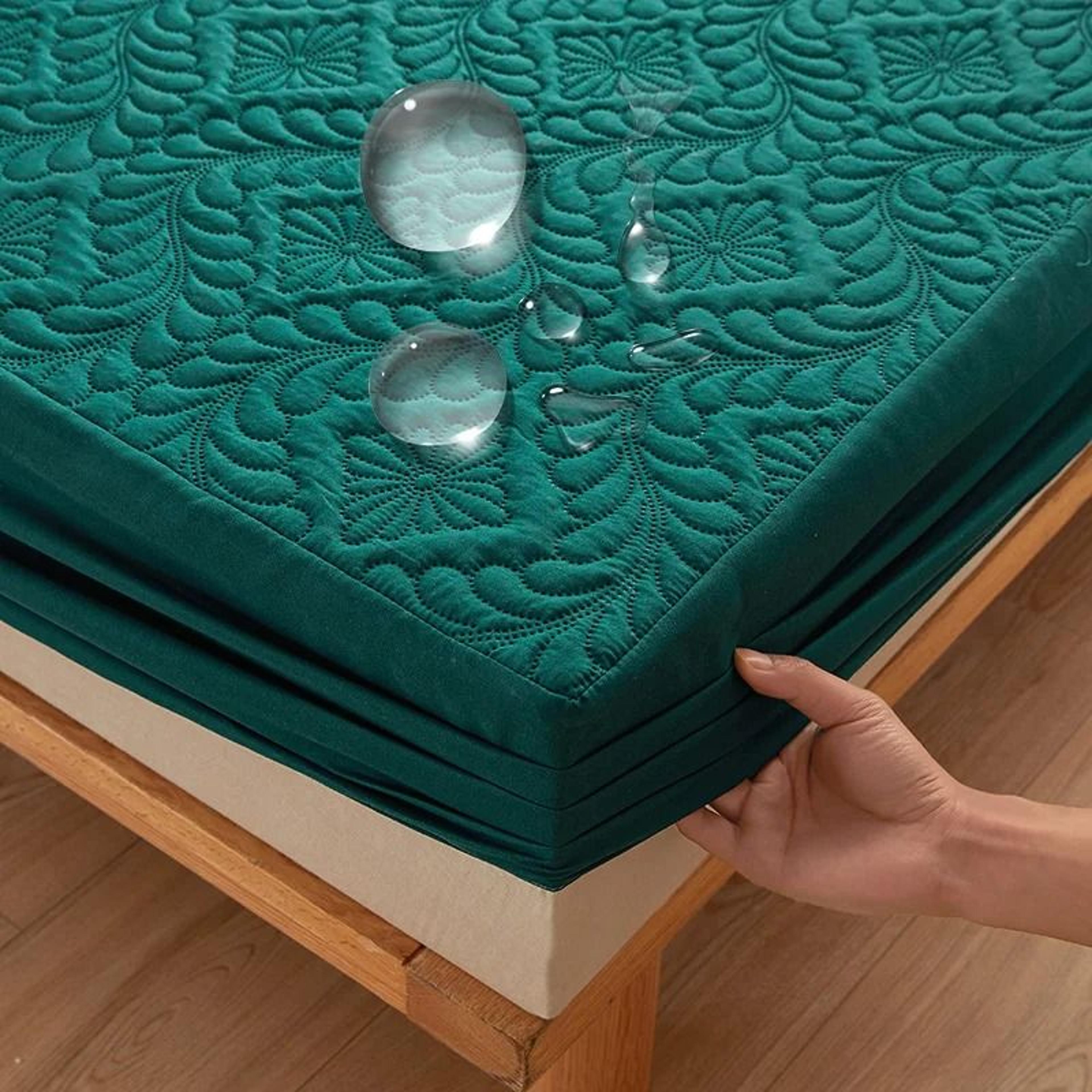 waterproof quilted mattress protector fitted cover breathable anti mite