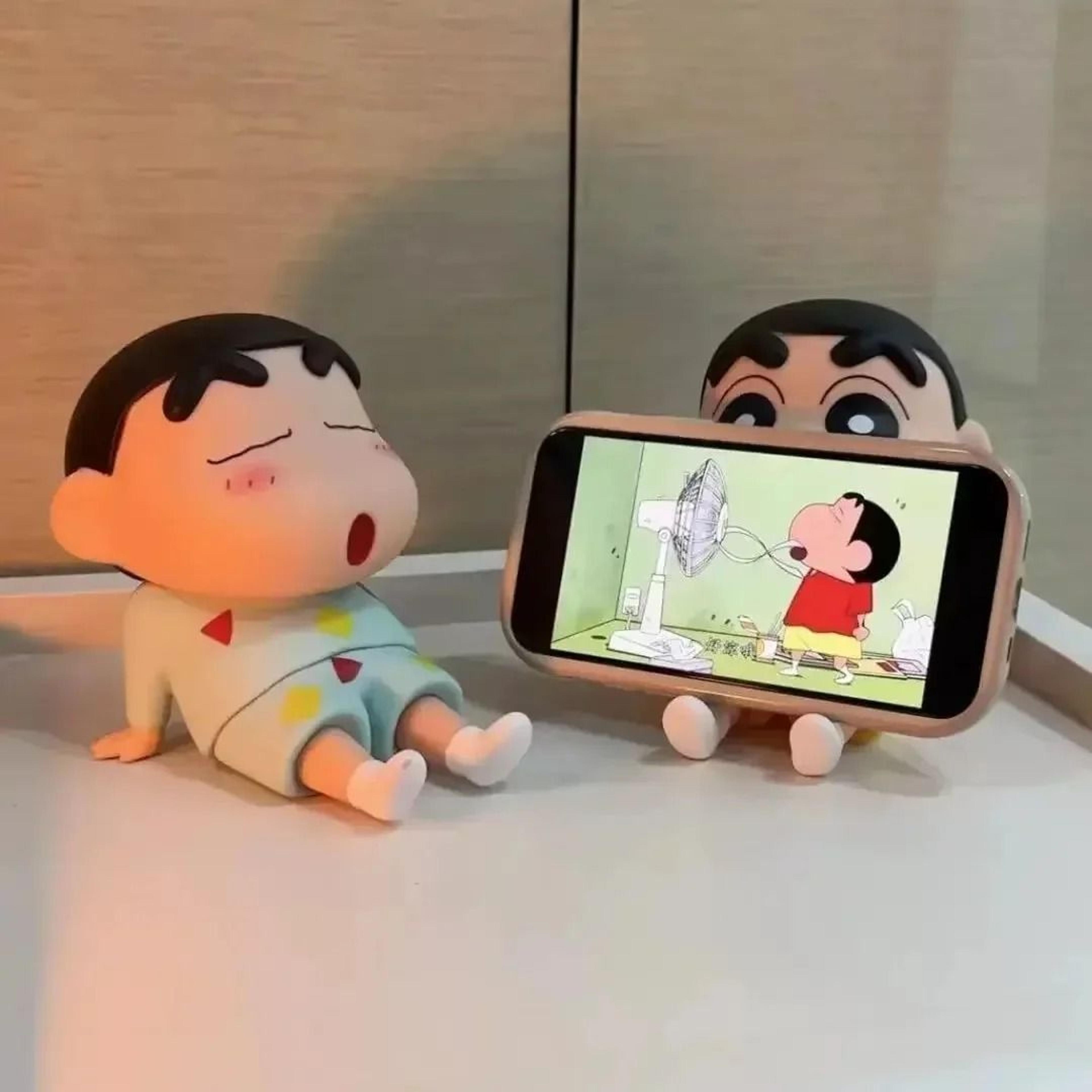 crayon shin chan figures phone holder
