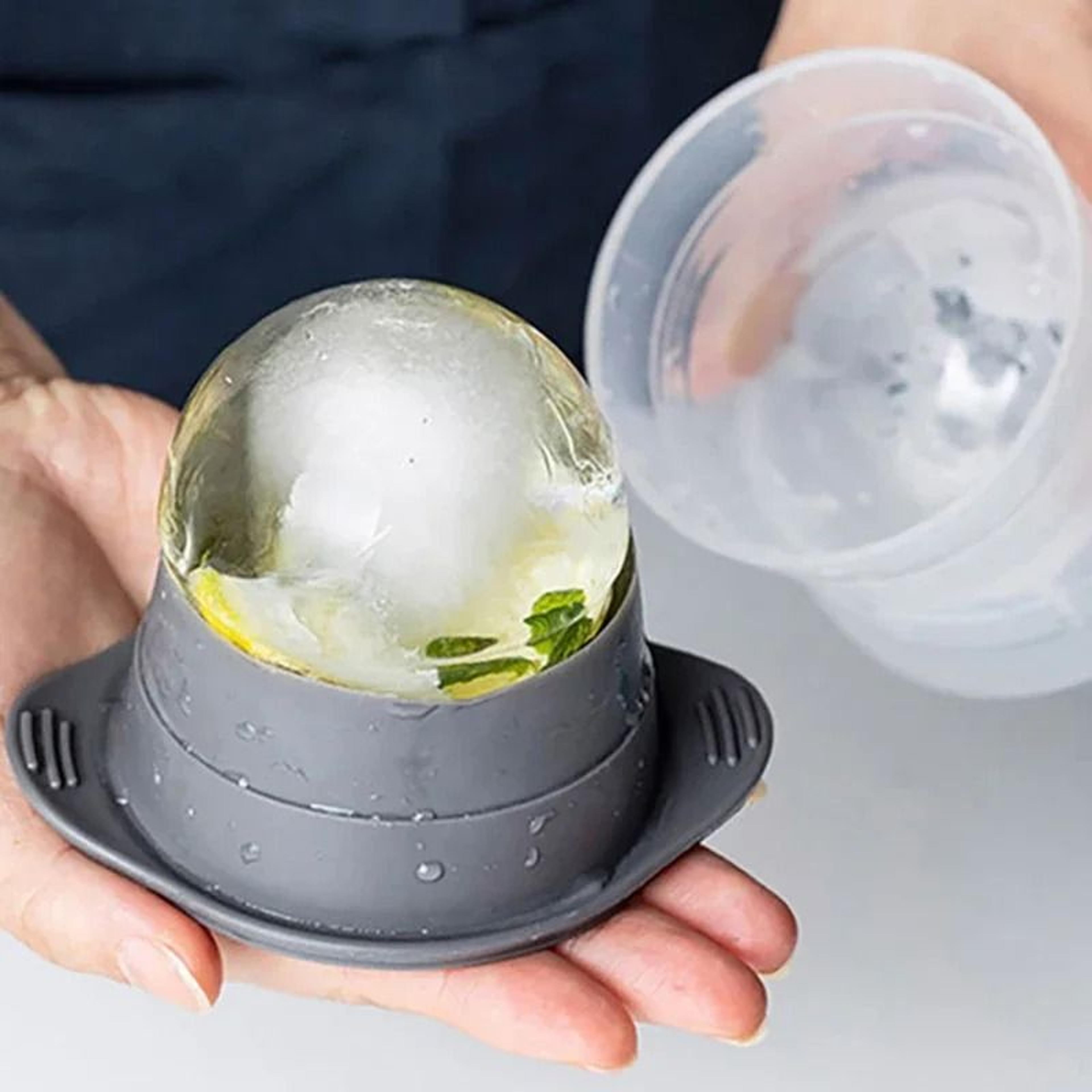 large 5cm round ice ball maker mold for whiskey and cocktails