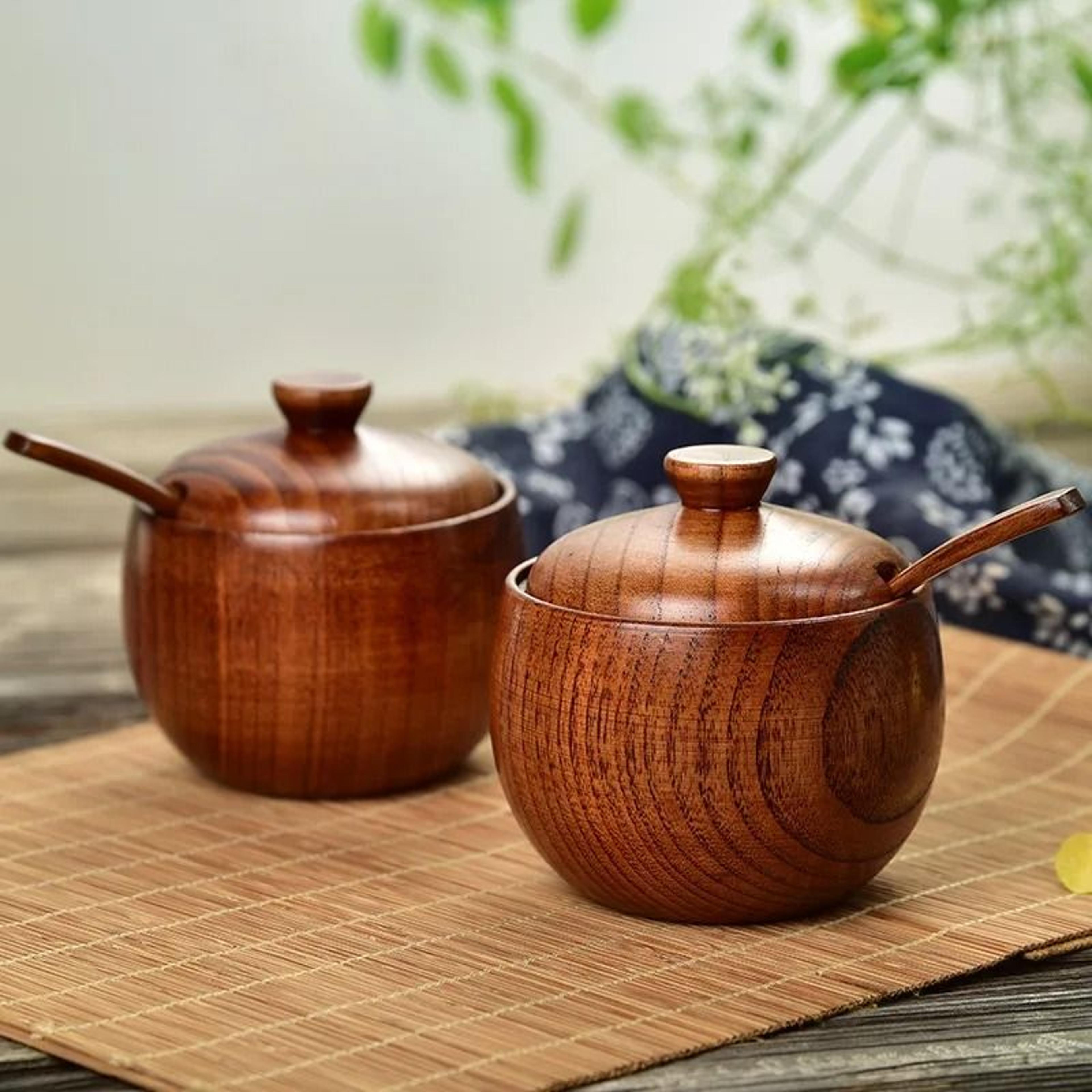wooden salt shaker vintage seasoning jar with lid household spice container