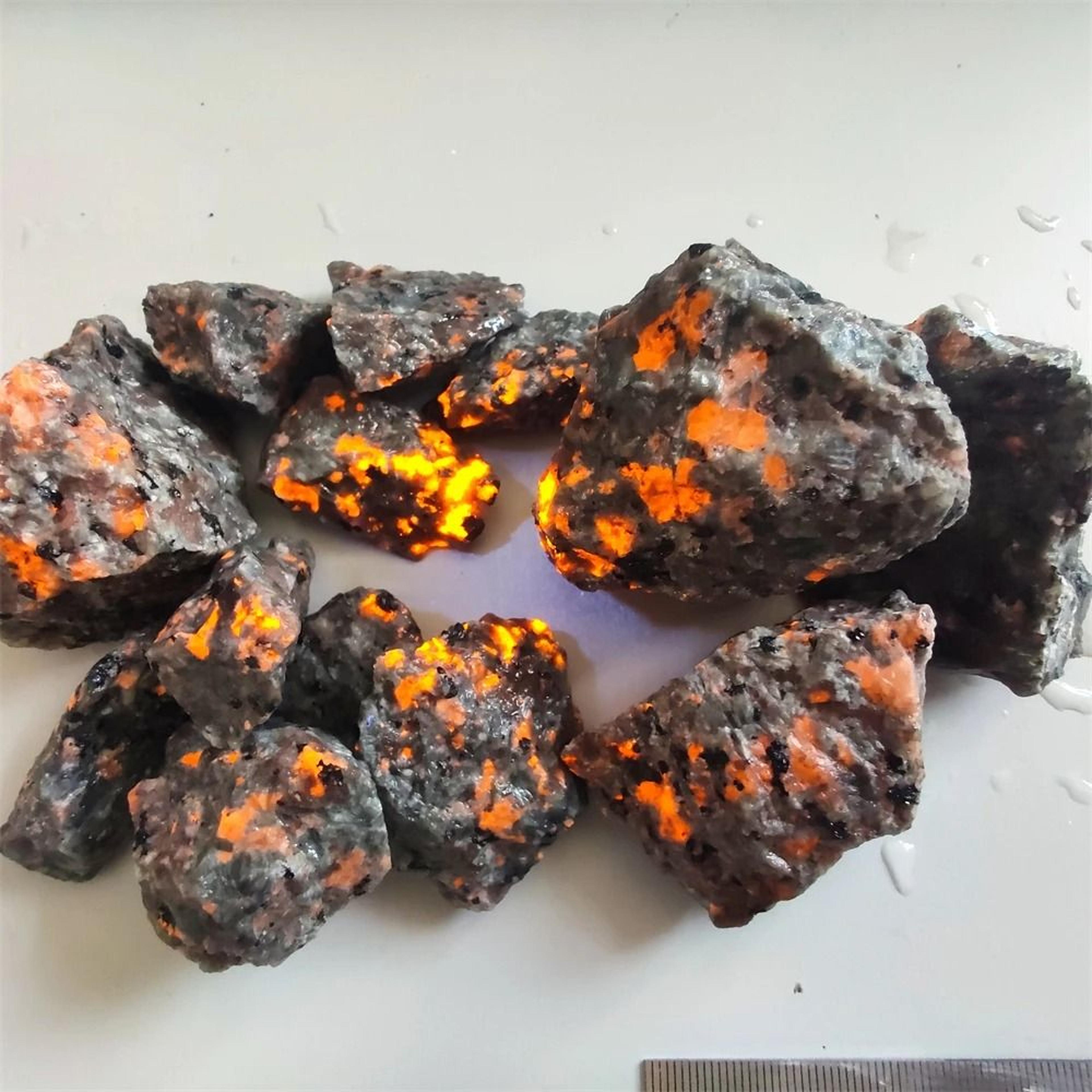 natural raw yooperlite fluorescent stone energy reiki home decor stone