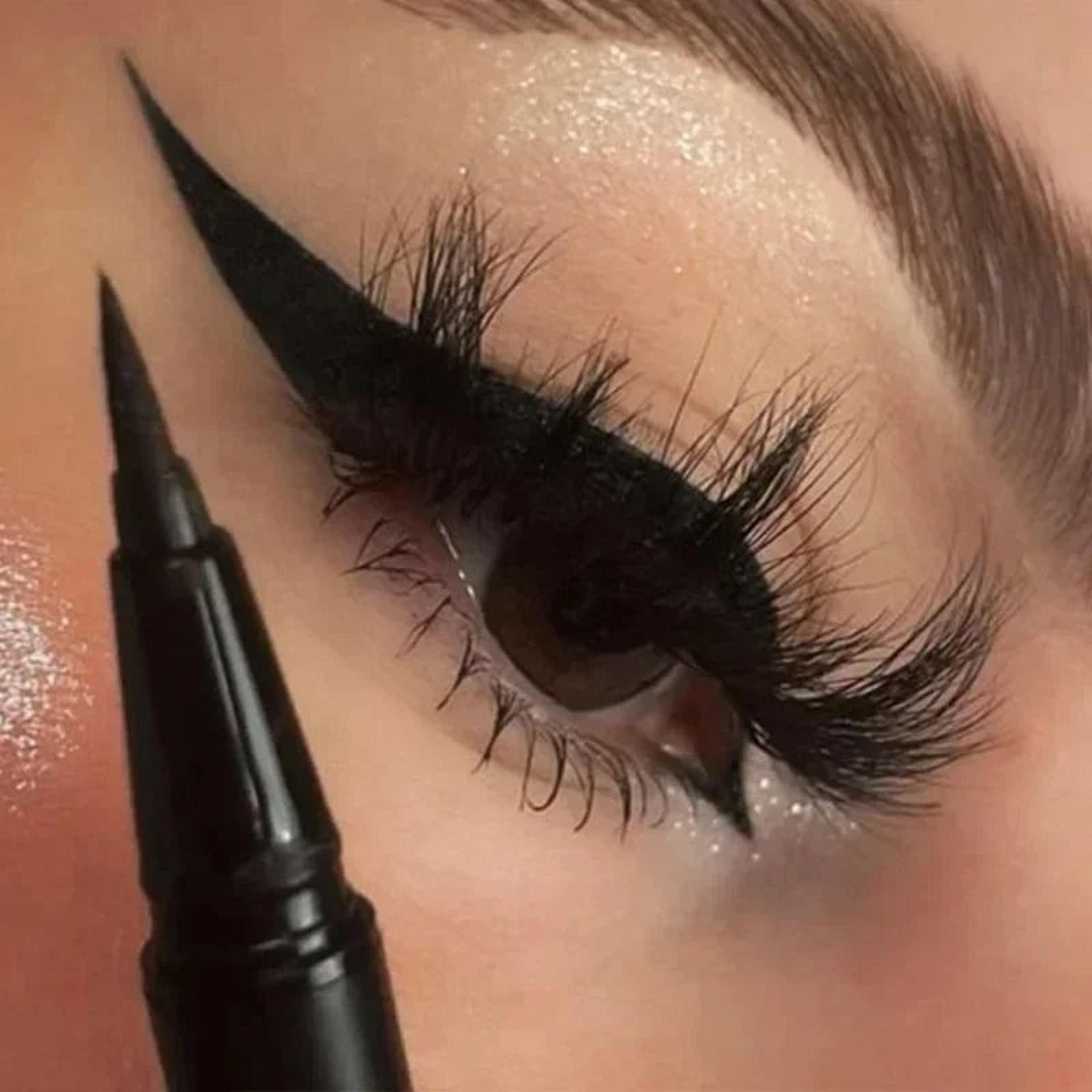 quick dry long lasting matte waterproof eyeliner pen for smooth precision eye definition