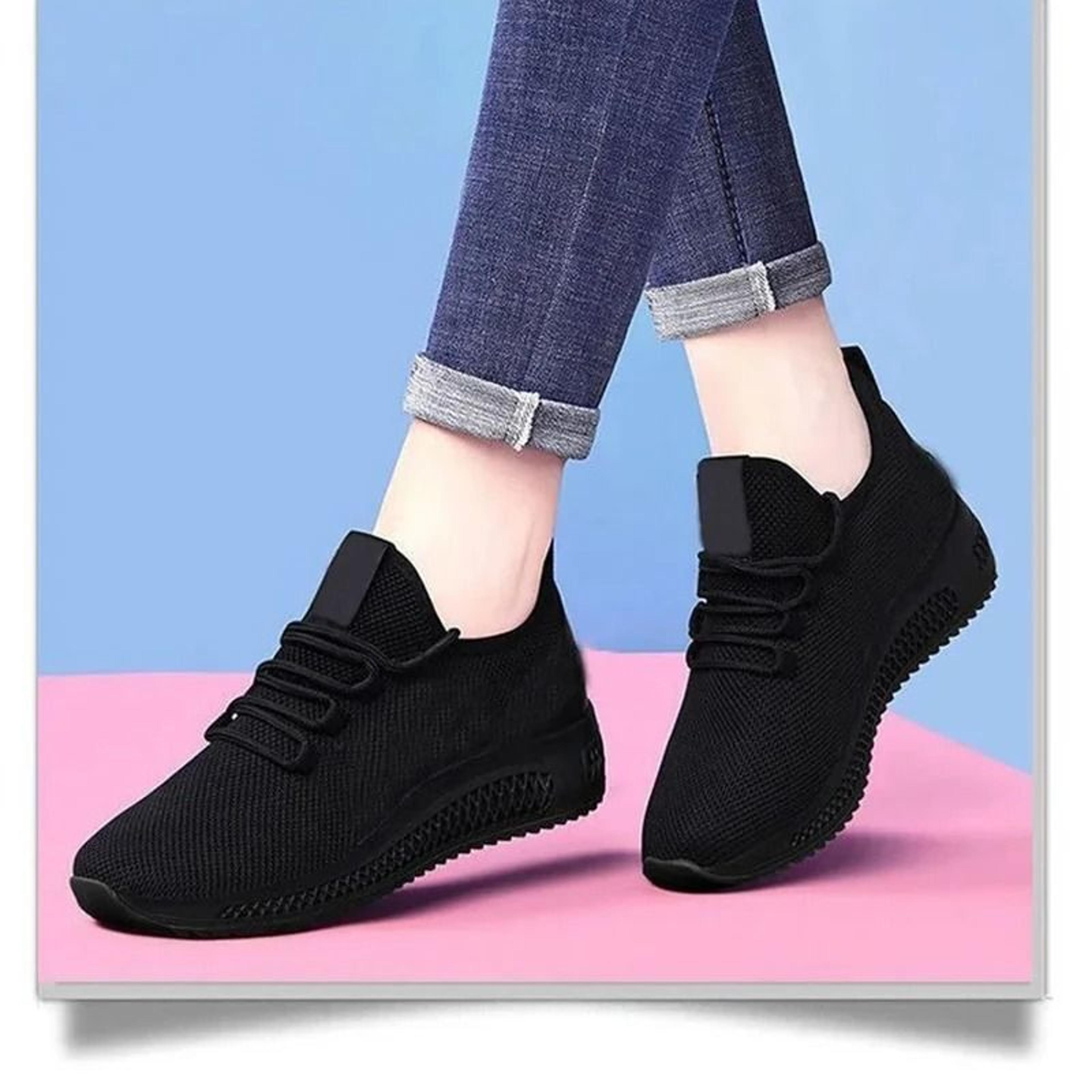 women thick soled breathable casual sneakers for spring and autumn