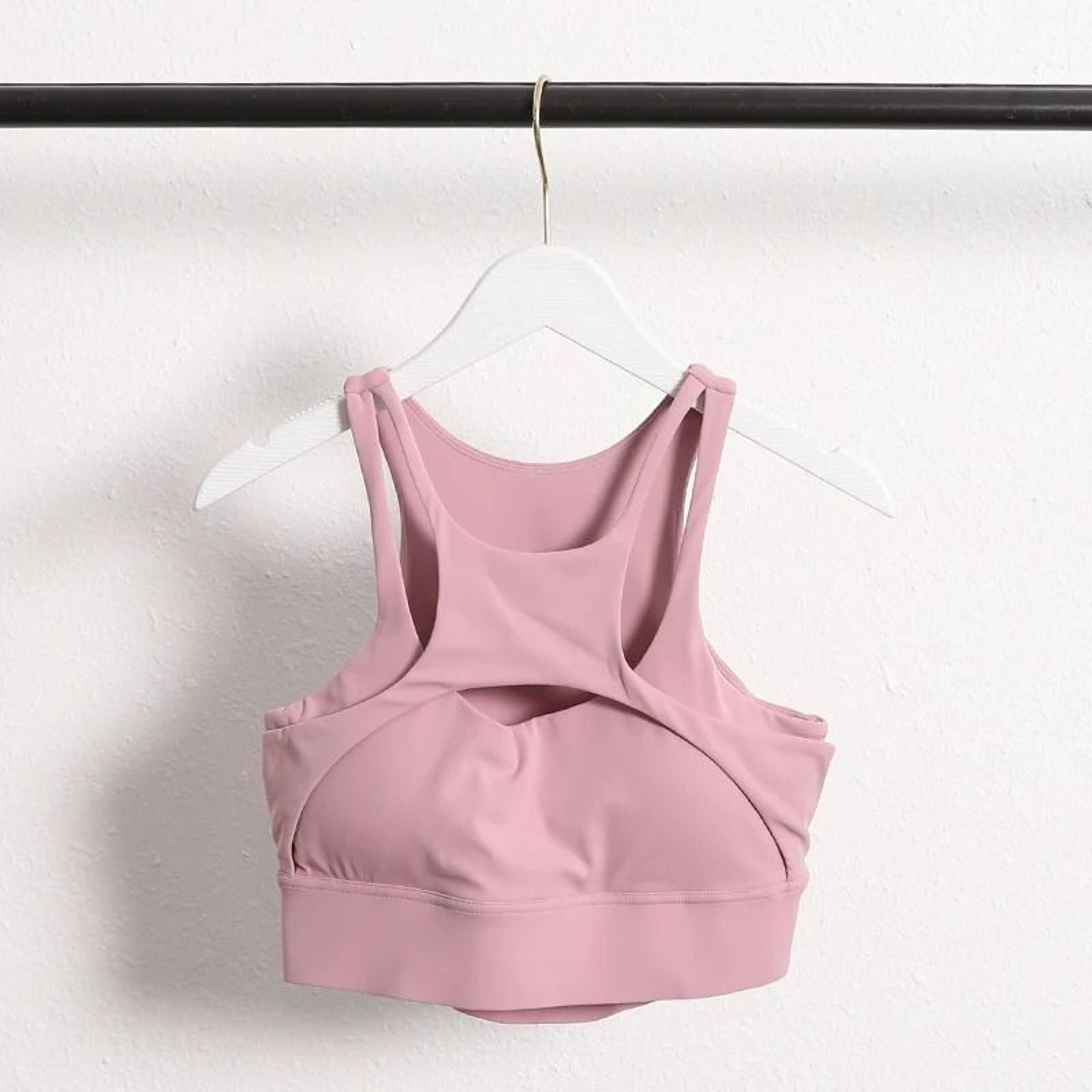 women compression cross strap sports bra with removable pads