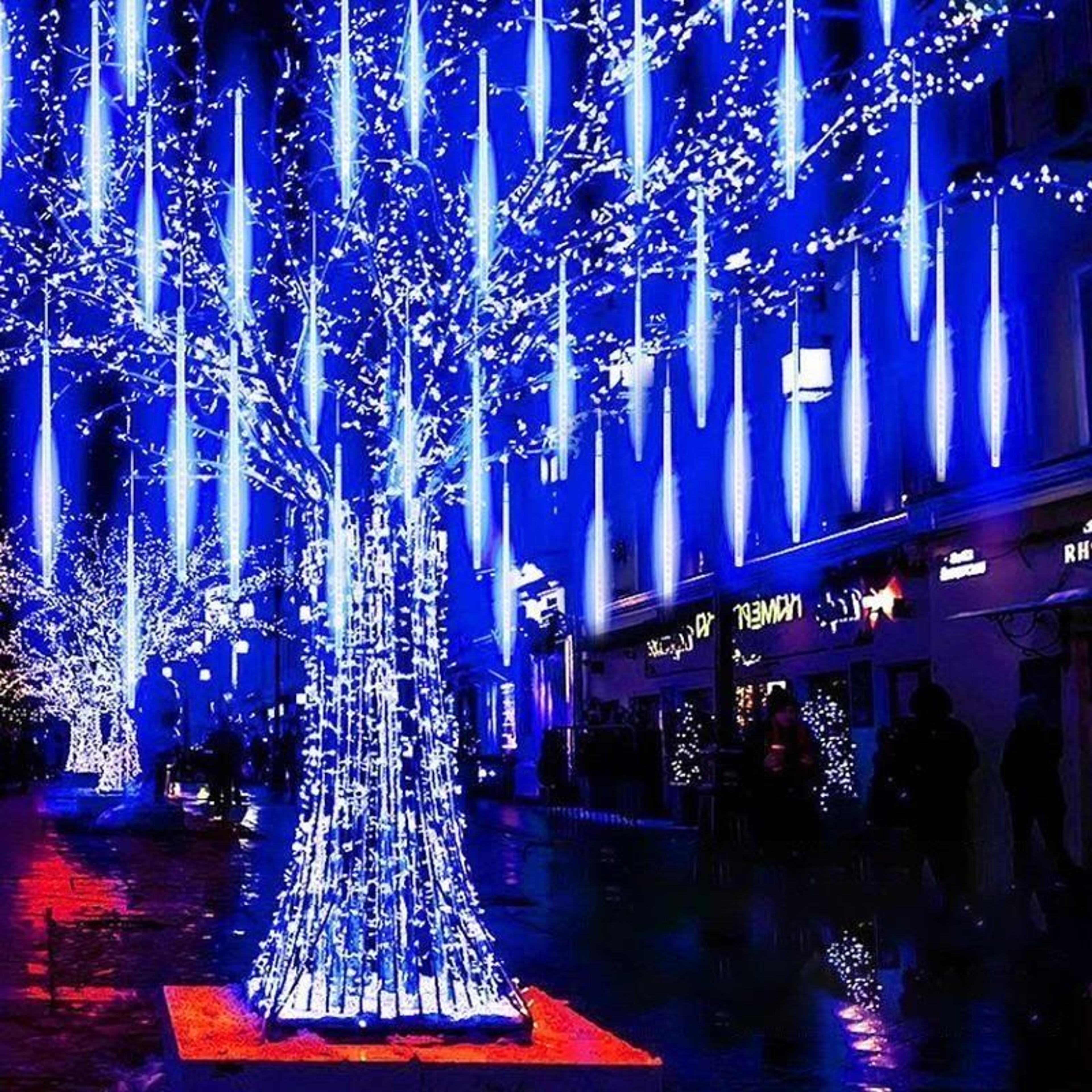 led dripping icicle lights for outdoor holiday decor | 8-piece set