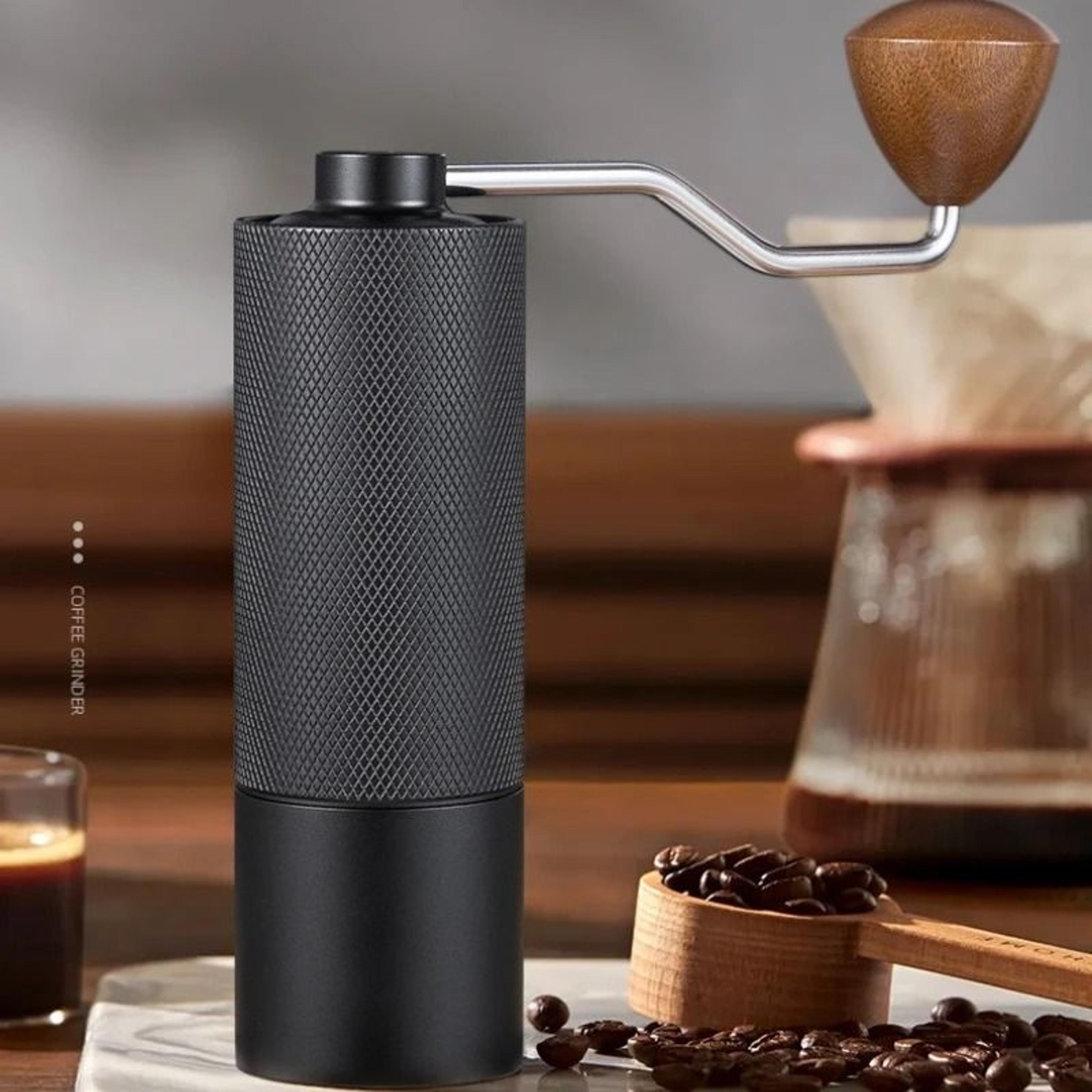 adjustable manual coffee bean grinder – diamond texture cnc stainless steel core double bearing