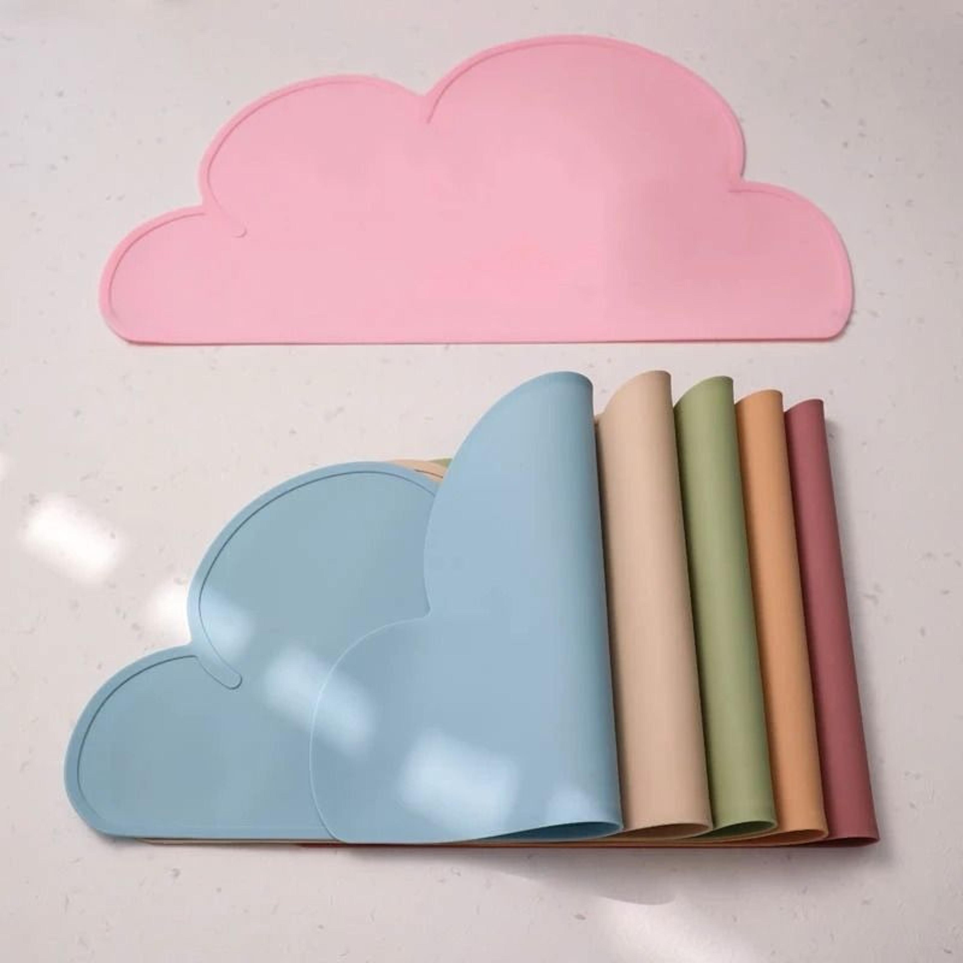 silicone cloud-shaped pet feeding placemat