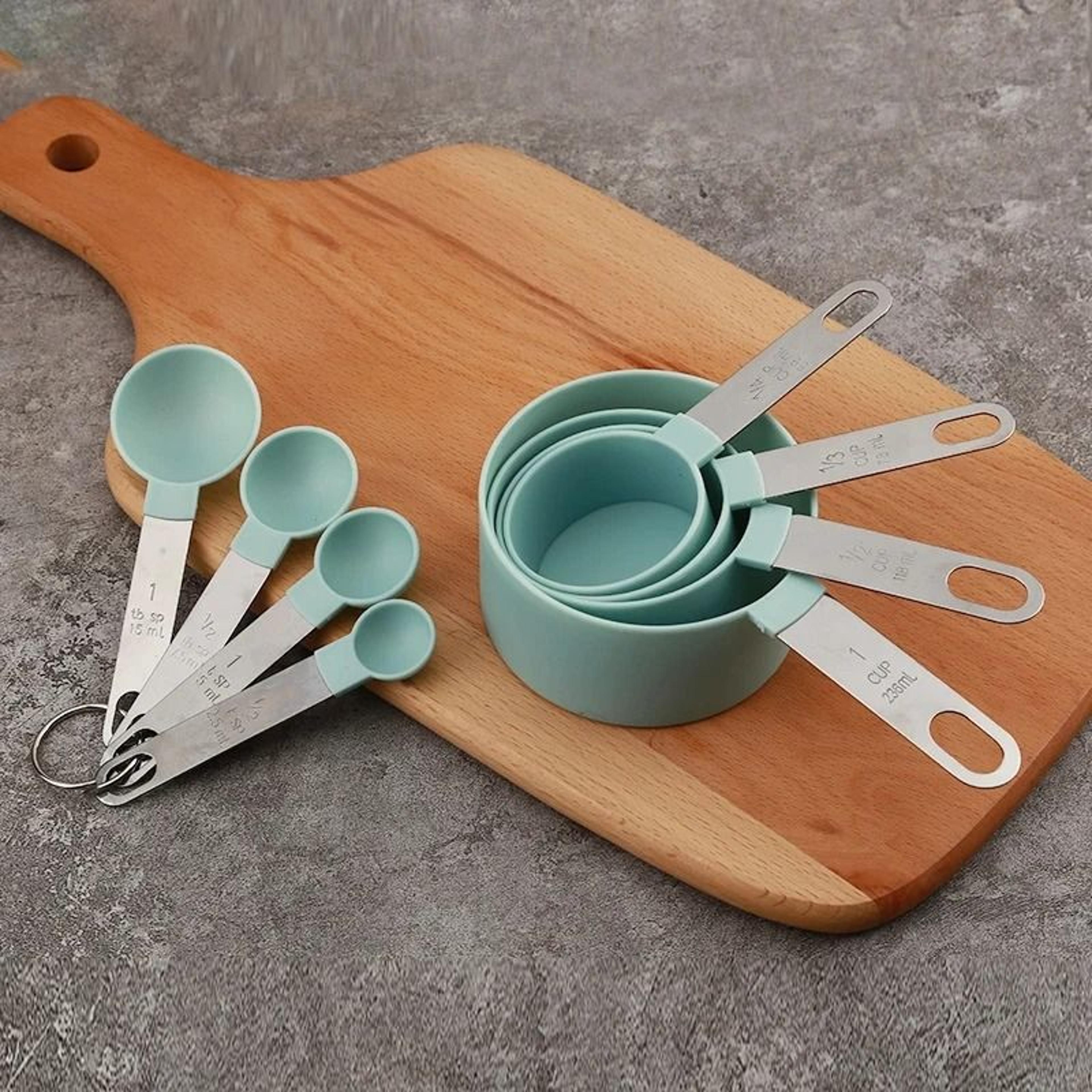 8pcs stainless steel handle measuring cups and spoons set