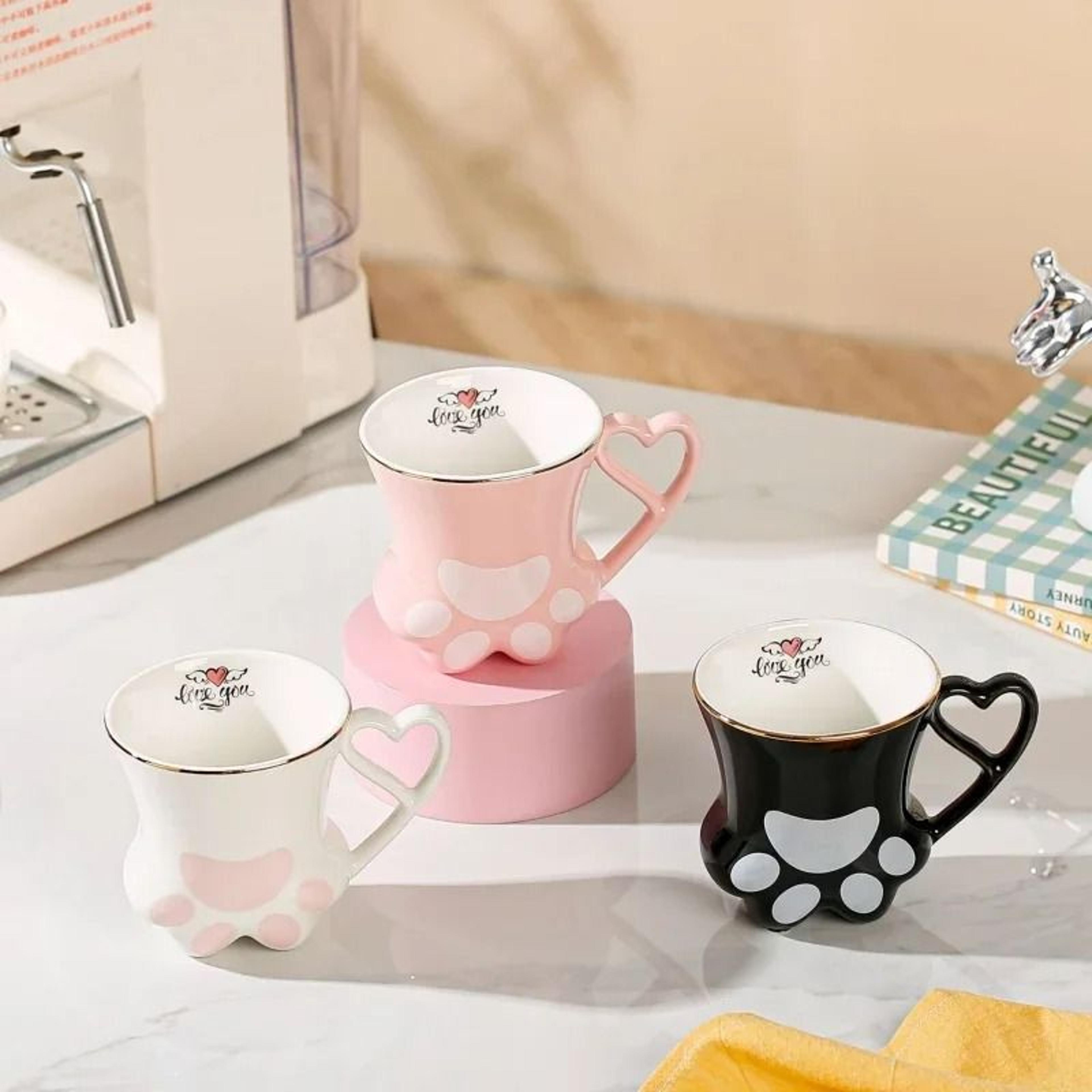 300ml ceramic cat paw mug with gold trim trace