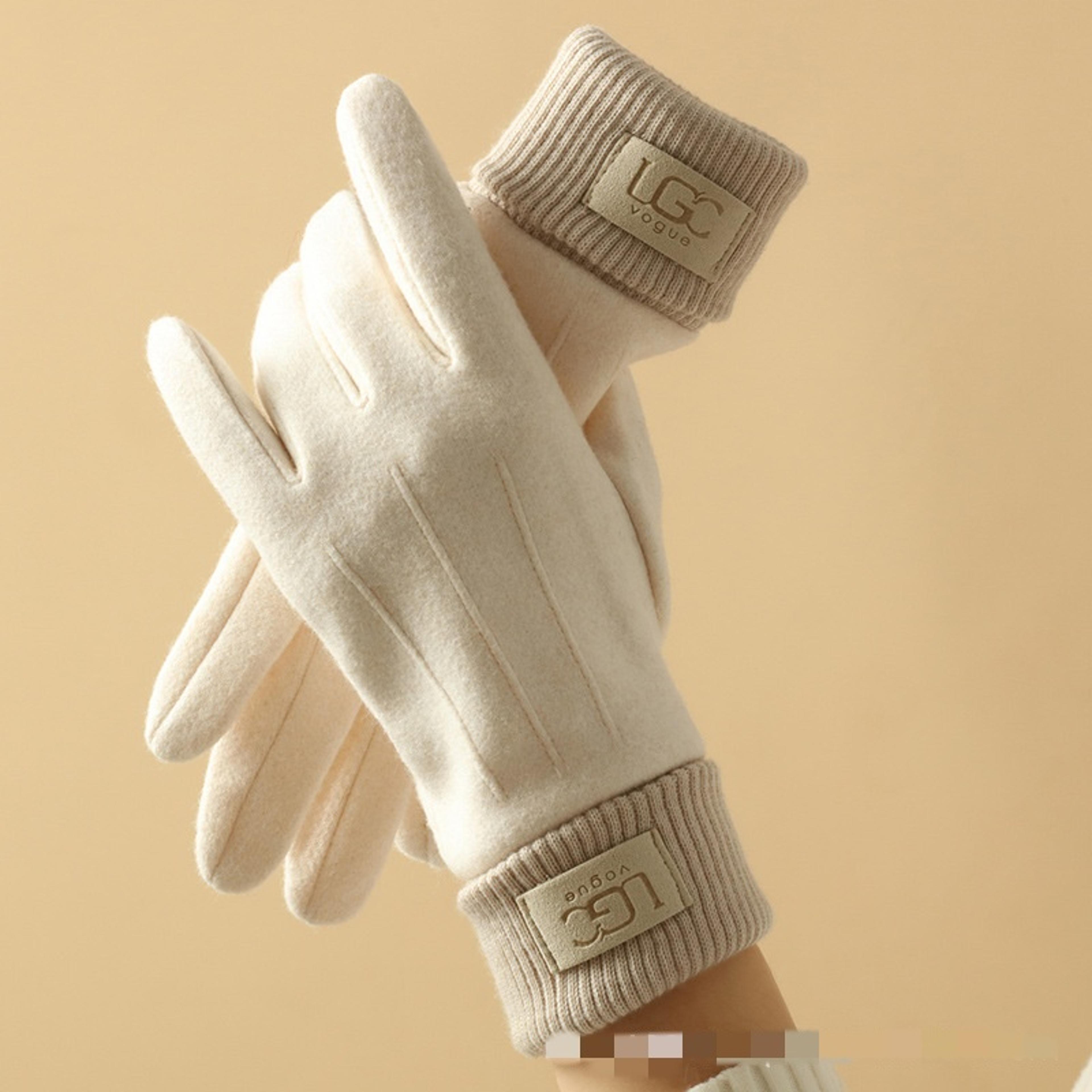 winter touchscreen gloves for women – all-day warmth without losing control