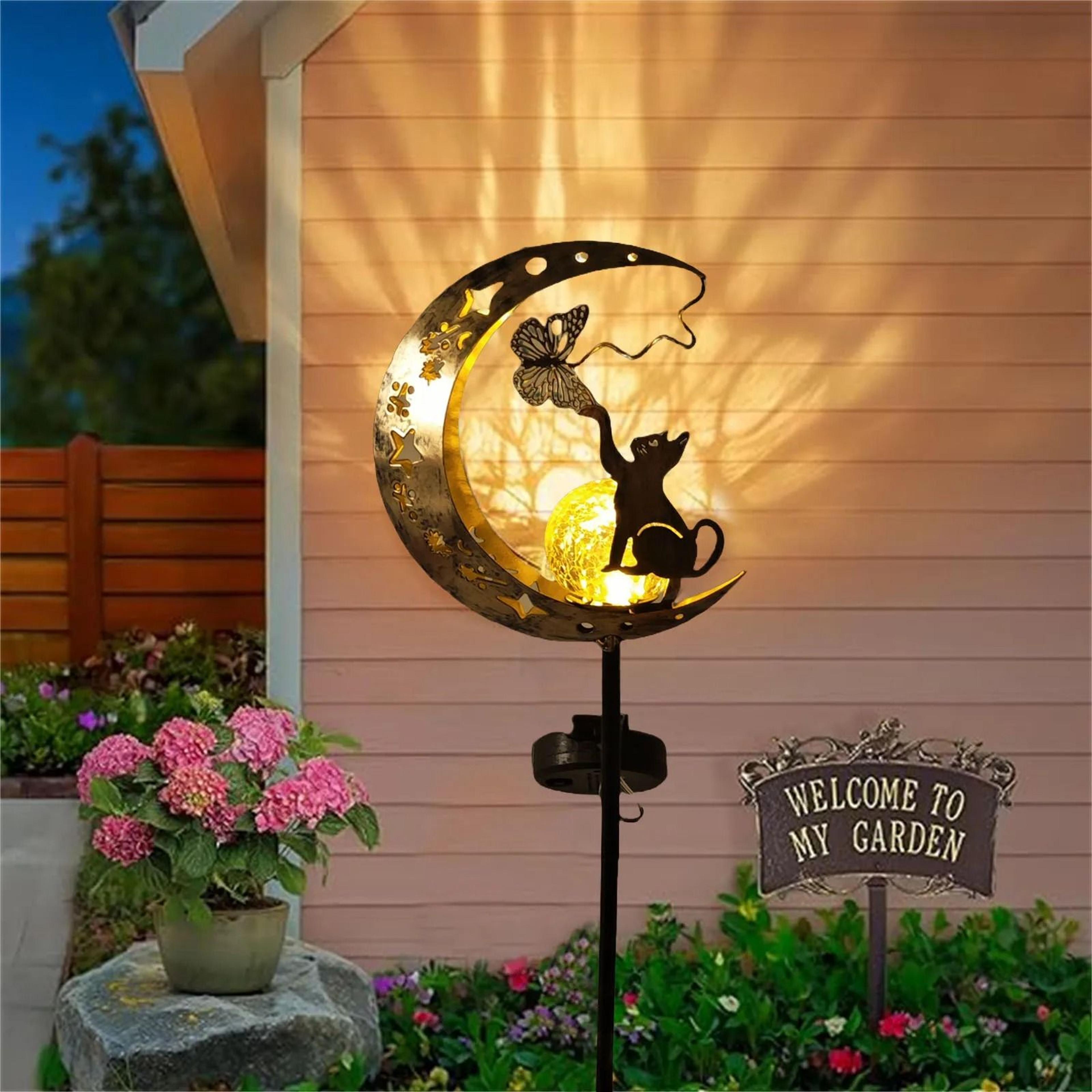 cat moon-shaped iron solar outdoor garden decorative lamp with automatic sensor