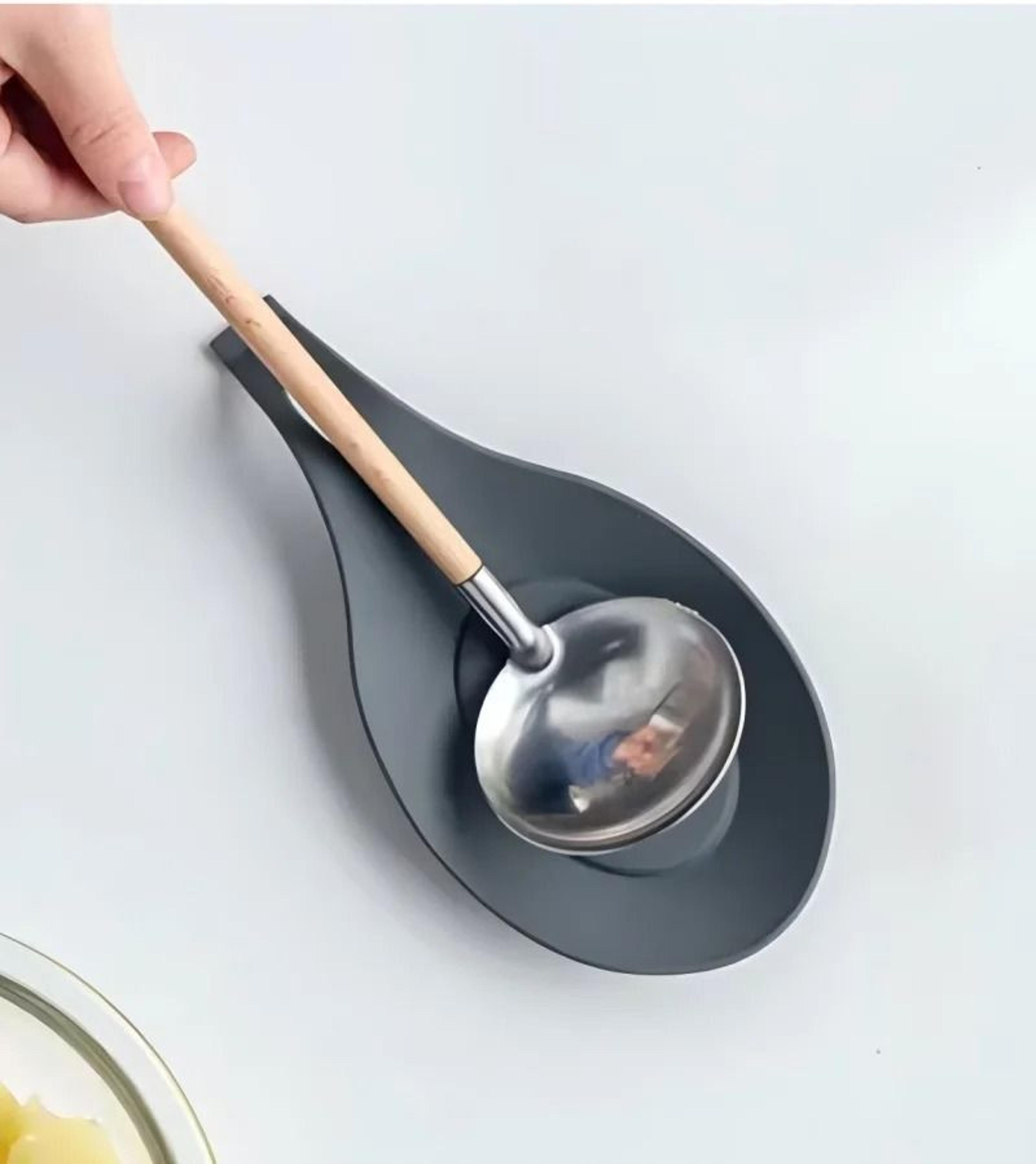 silicone spoon rest and high-fidelity countertop protection architecture