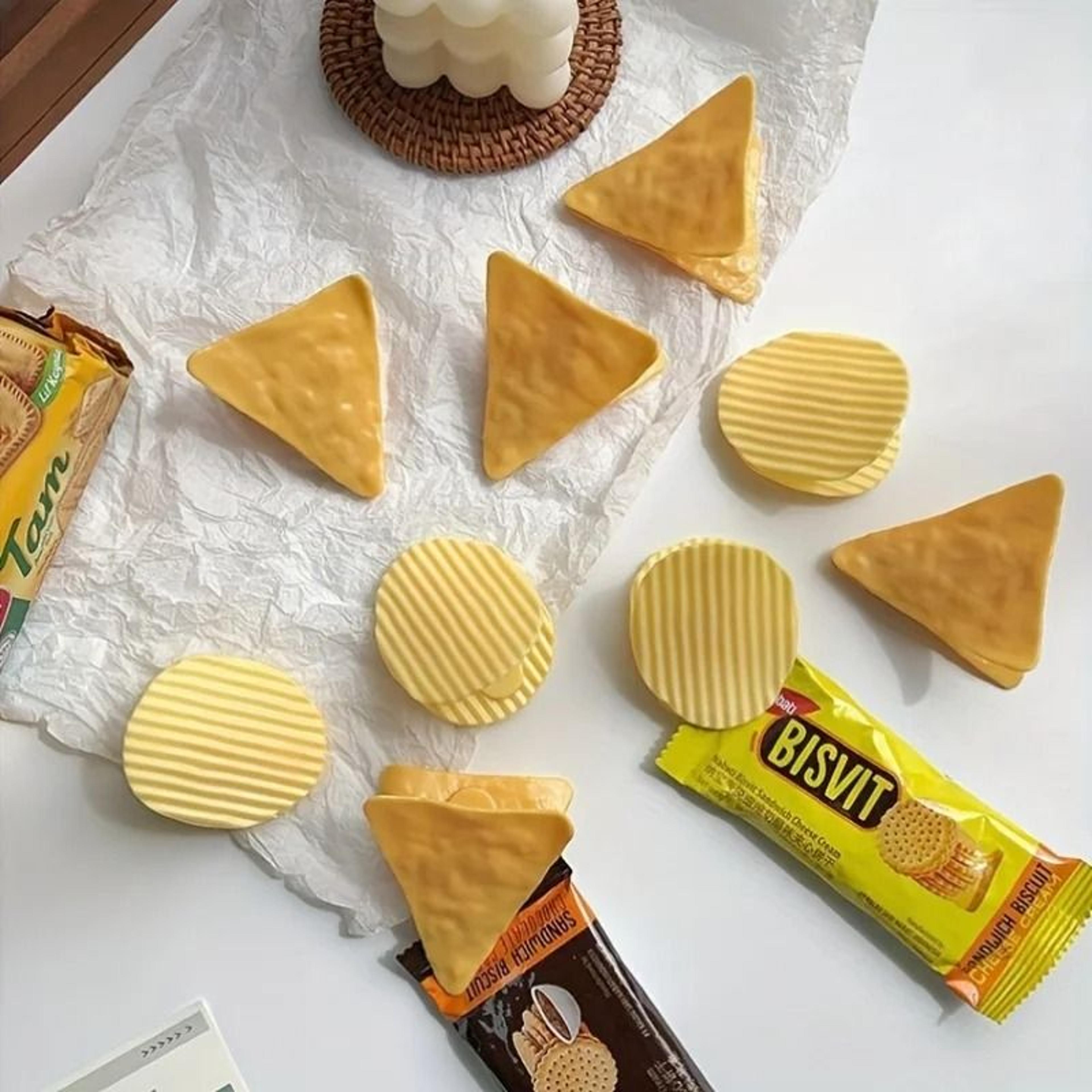 4-piece chip-shaped food bag clips - fun & durable fresh-keeping sealed clips for snack bags, bills, and documents