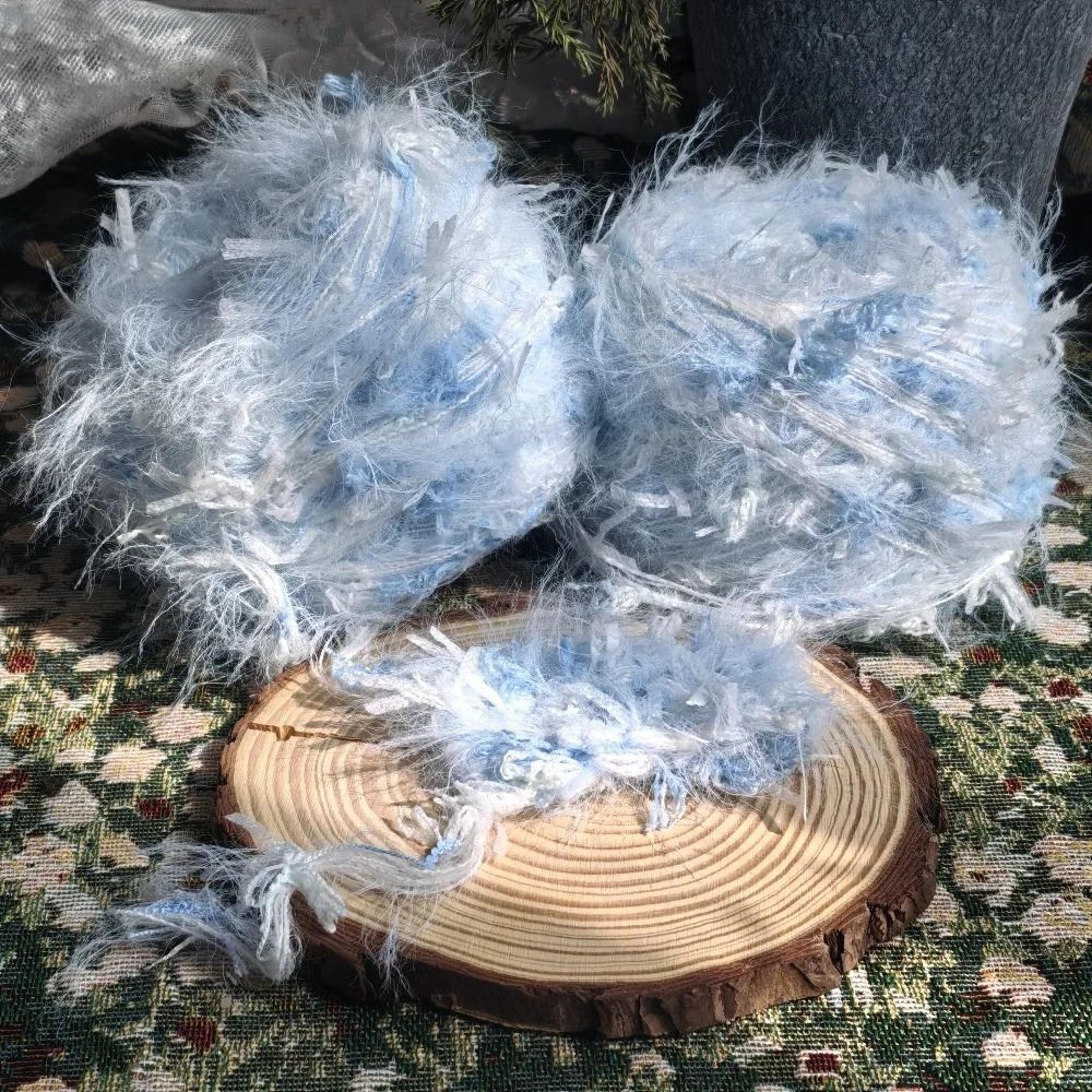 sea salt milk blue fluffy long-haired hand-mixed yarn 100g imitation marten velvet fancy yarn