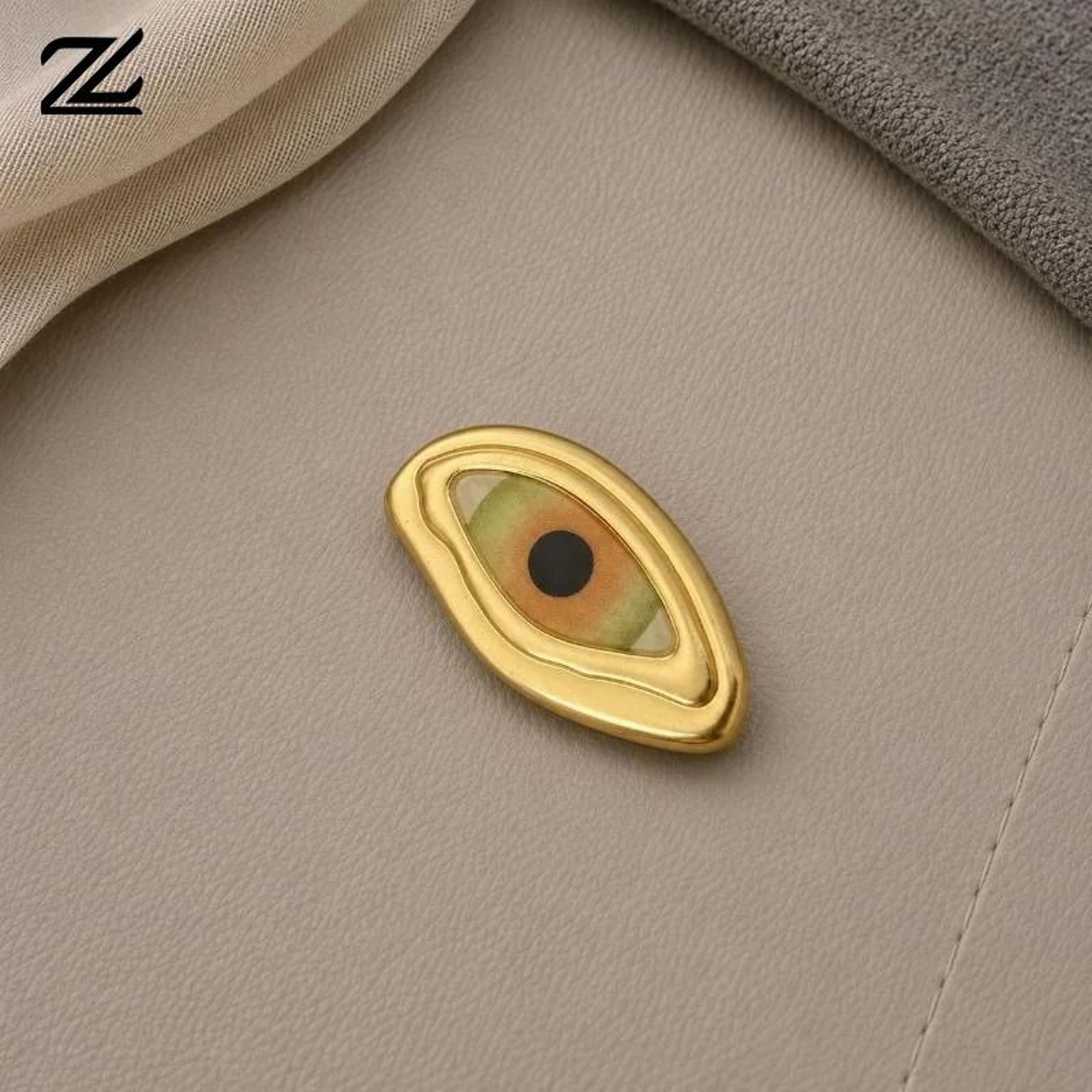 irregular eye-shaped decorative sewing buttons