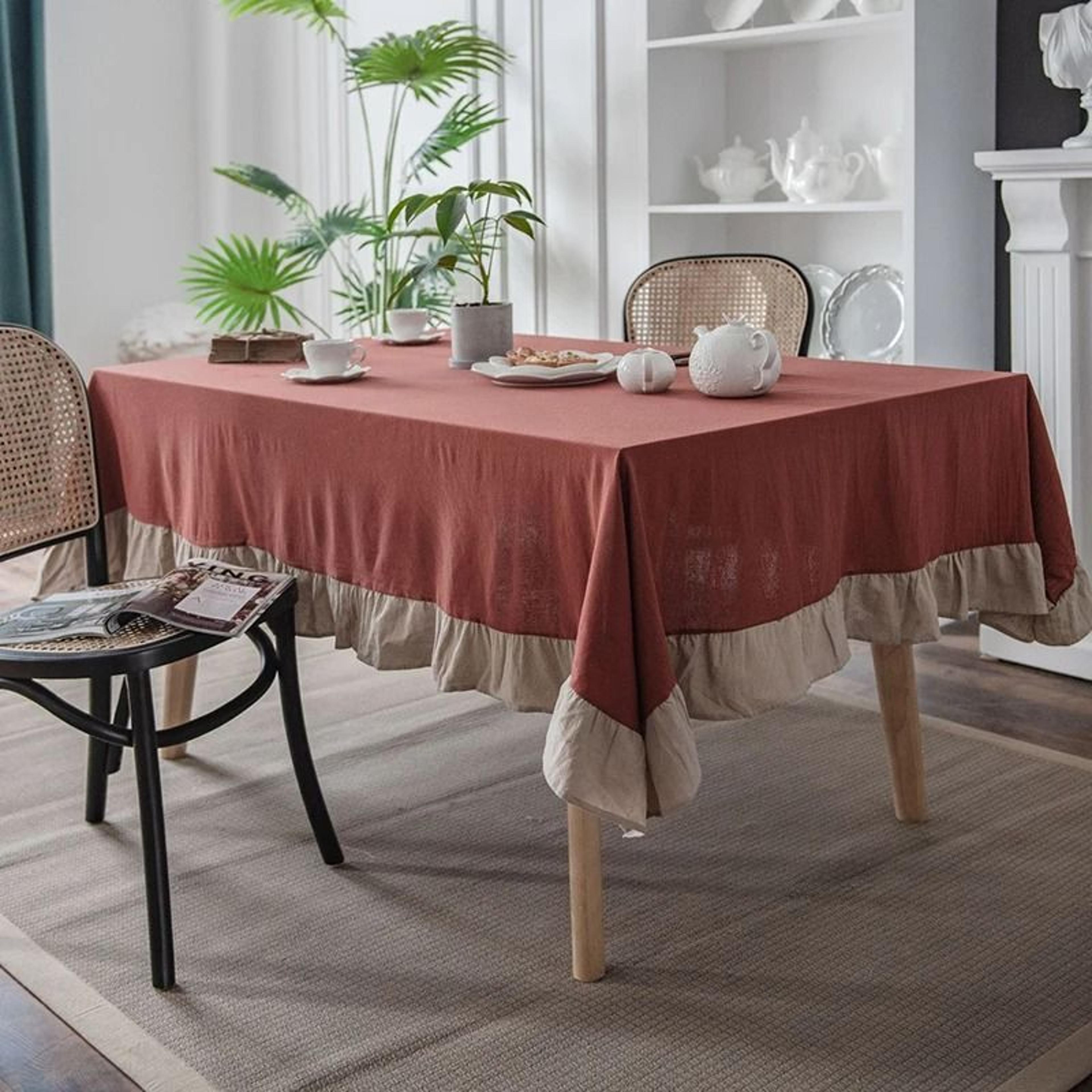 rectangular & round ruffled cotton tablecloth (festive table cover for weddings, holidays, parties & dining)