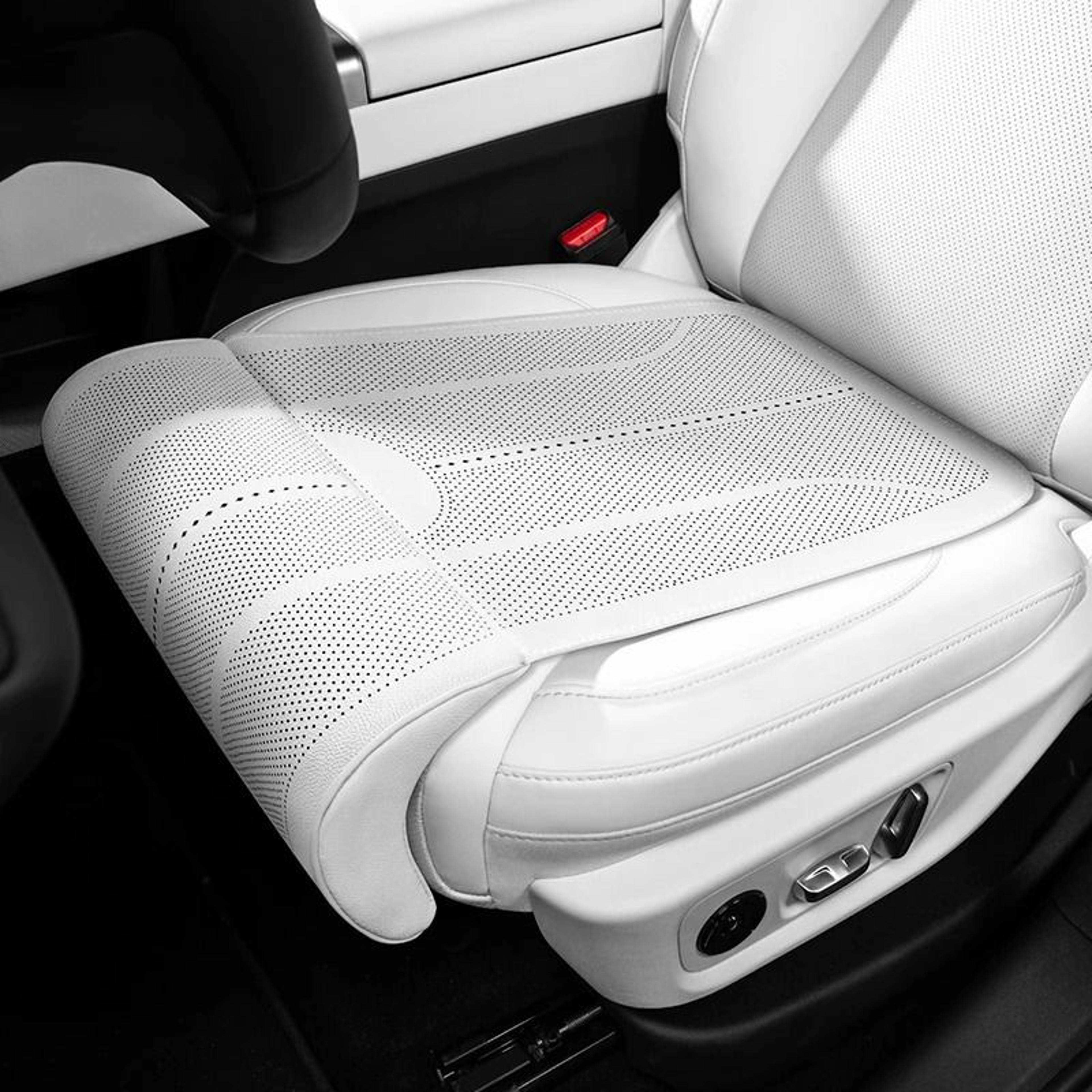universal car seat cushion with extended leg support & fatigue relief thigh pillow