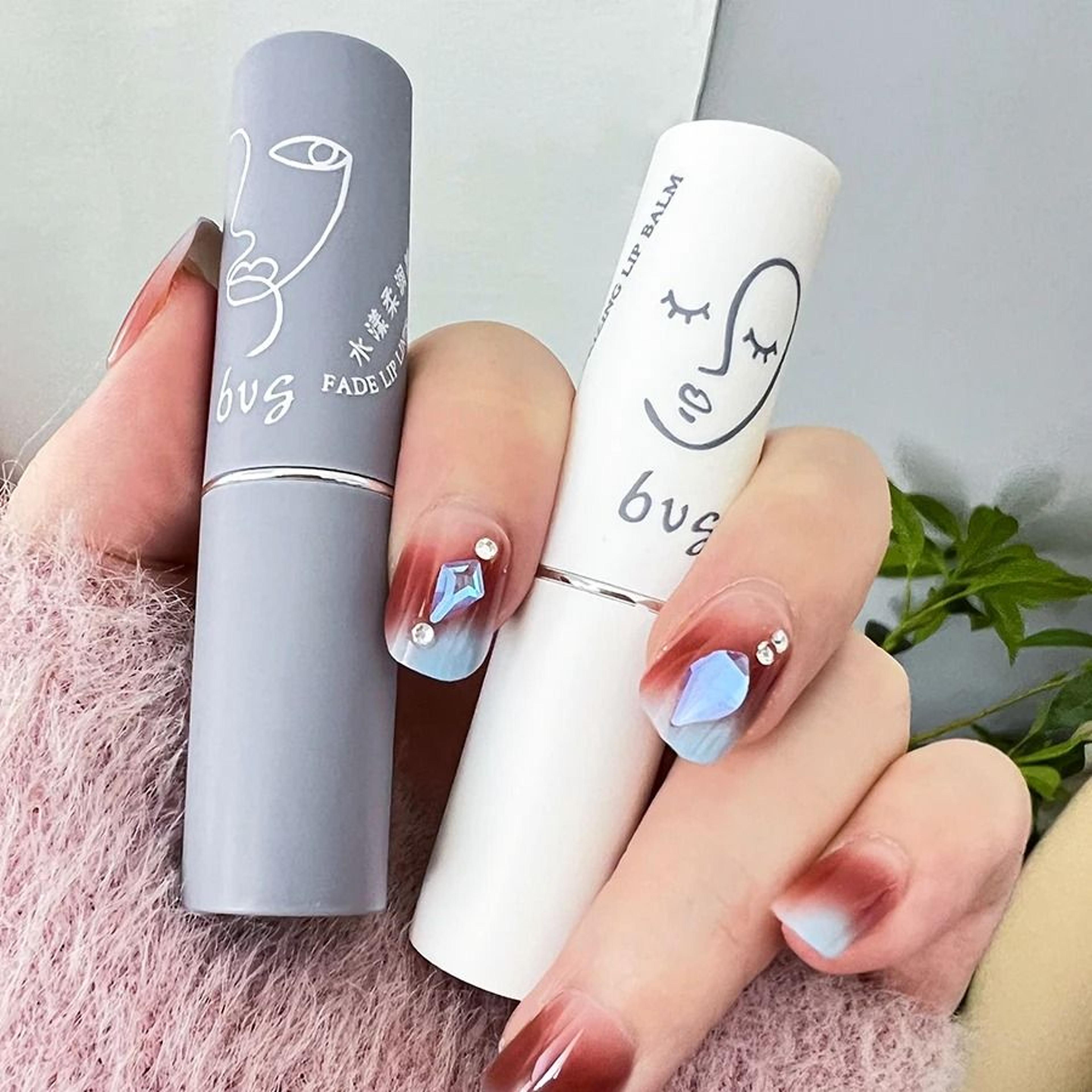 moisturizing & repairing lip balm - anti-cracking & deep nourishing waterproof lip care