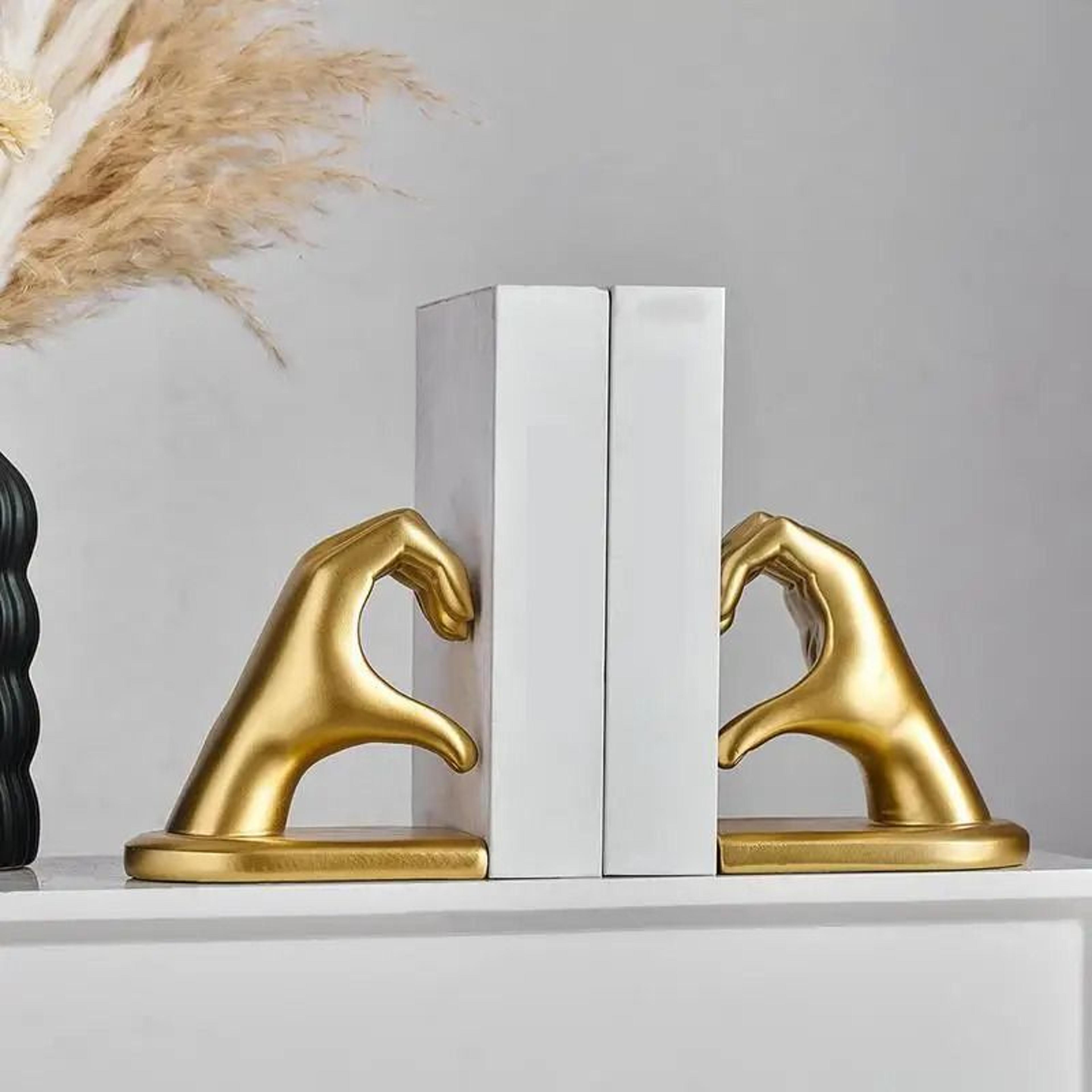 gold decorative finger heart statue bookends - modern heart-shape sculpture book supports for bookshelves