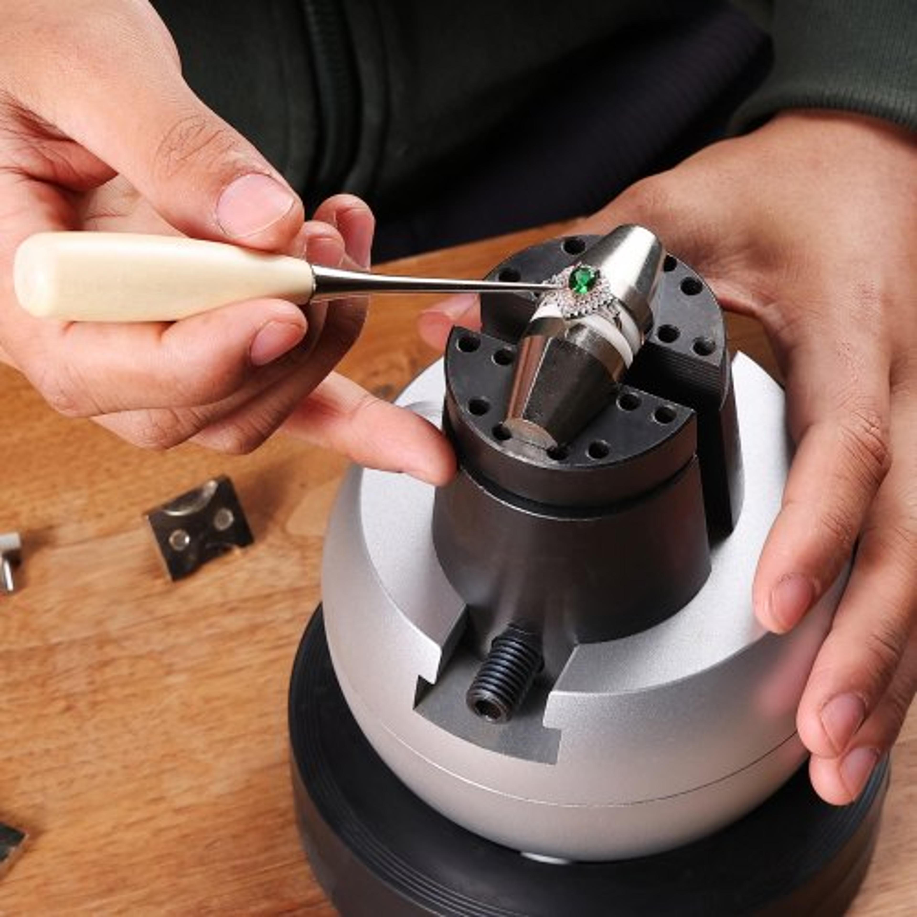 standard block ball vise for jewelry work, 360° rotatable engraving vise with 34 pcs accessories for gemstone inlay
