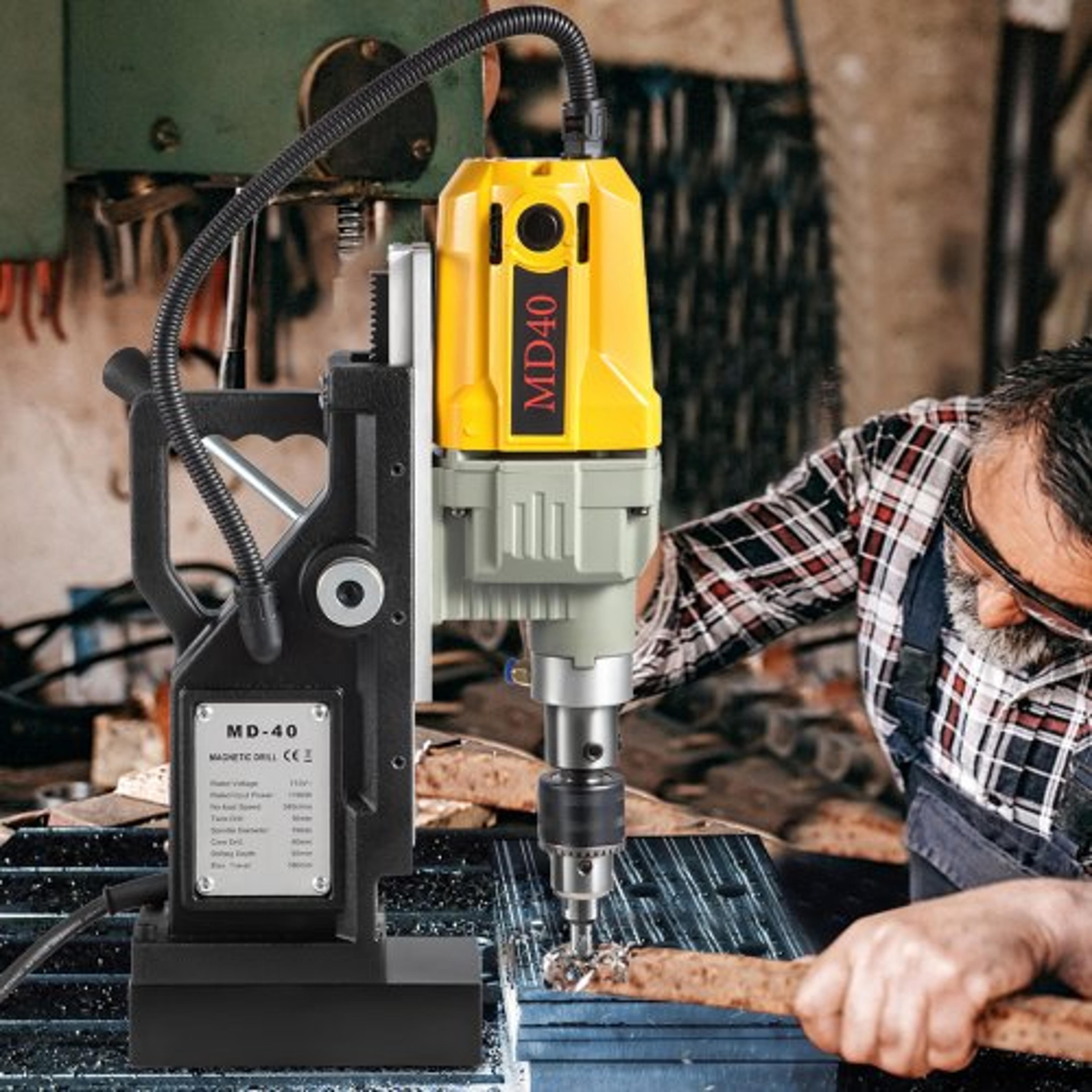 1100w 1.57" boring diameter magnetic drill press, 2697lbf/12000n portable electric mag drill with 12 bits, 580 rpm