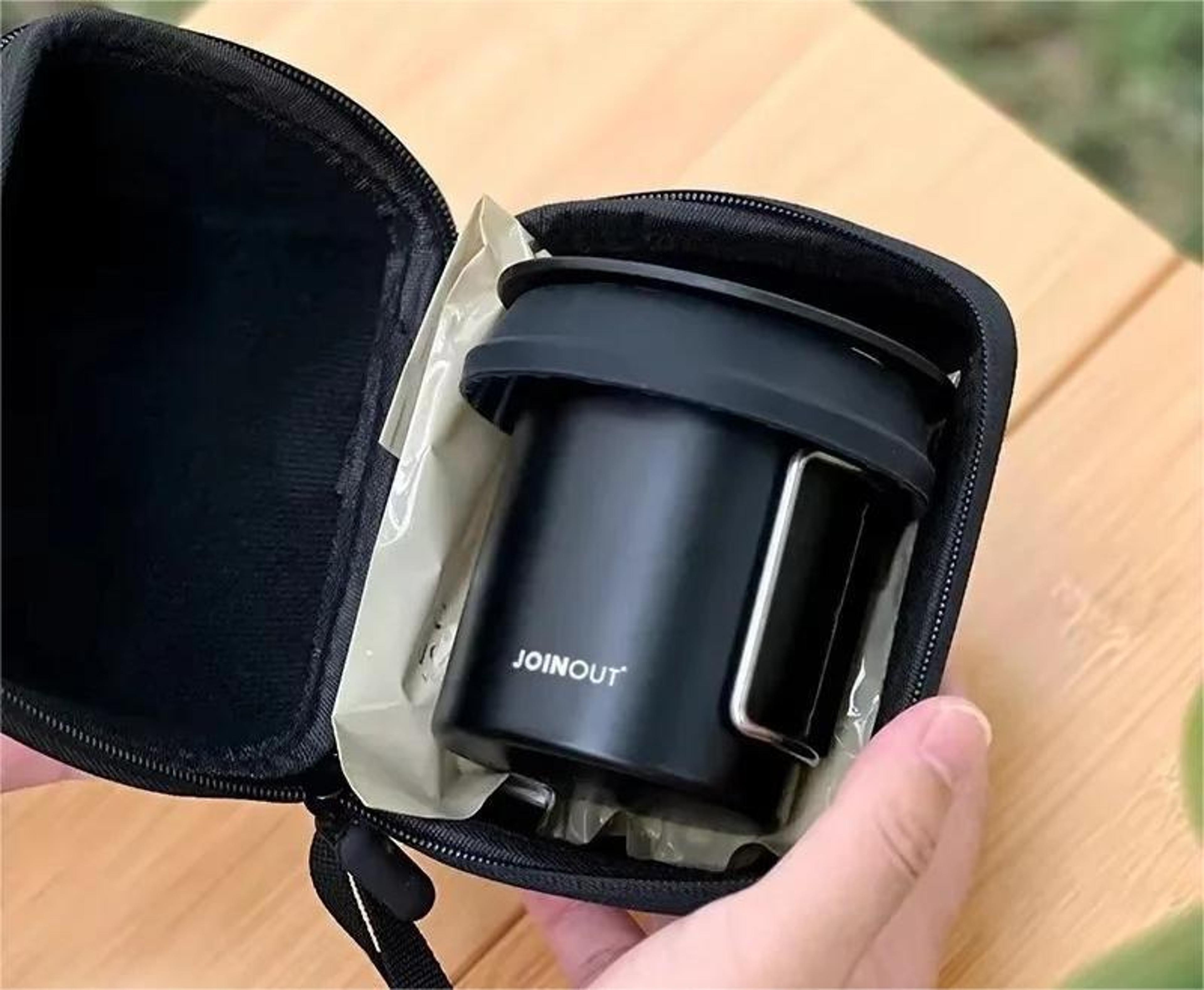 travel hand brewed coffee set with silicone filter and mug
