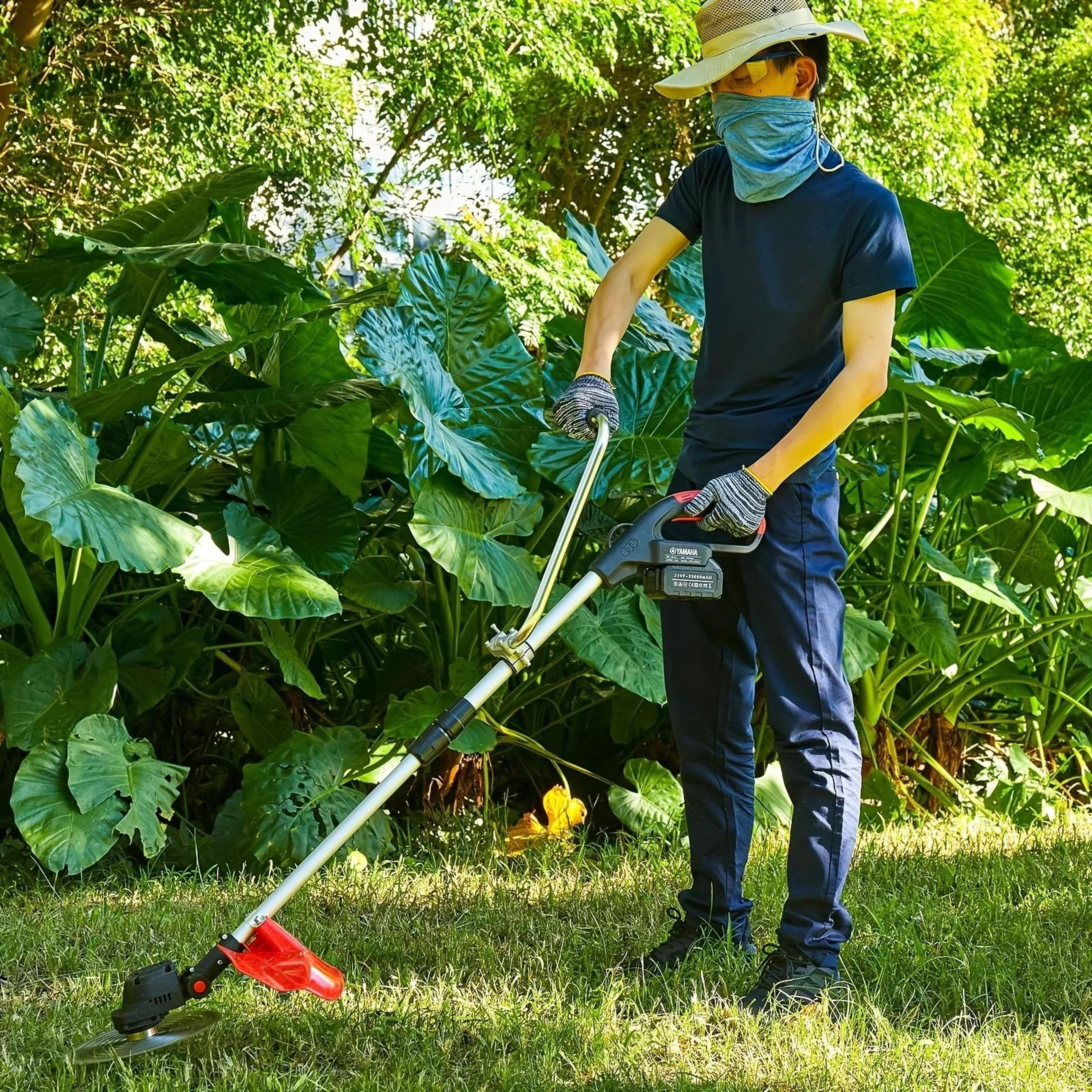 ergonomic trimmer grip for lawn care