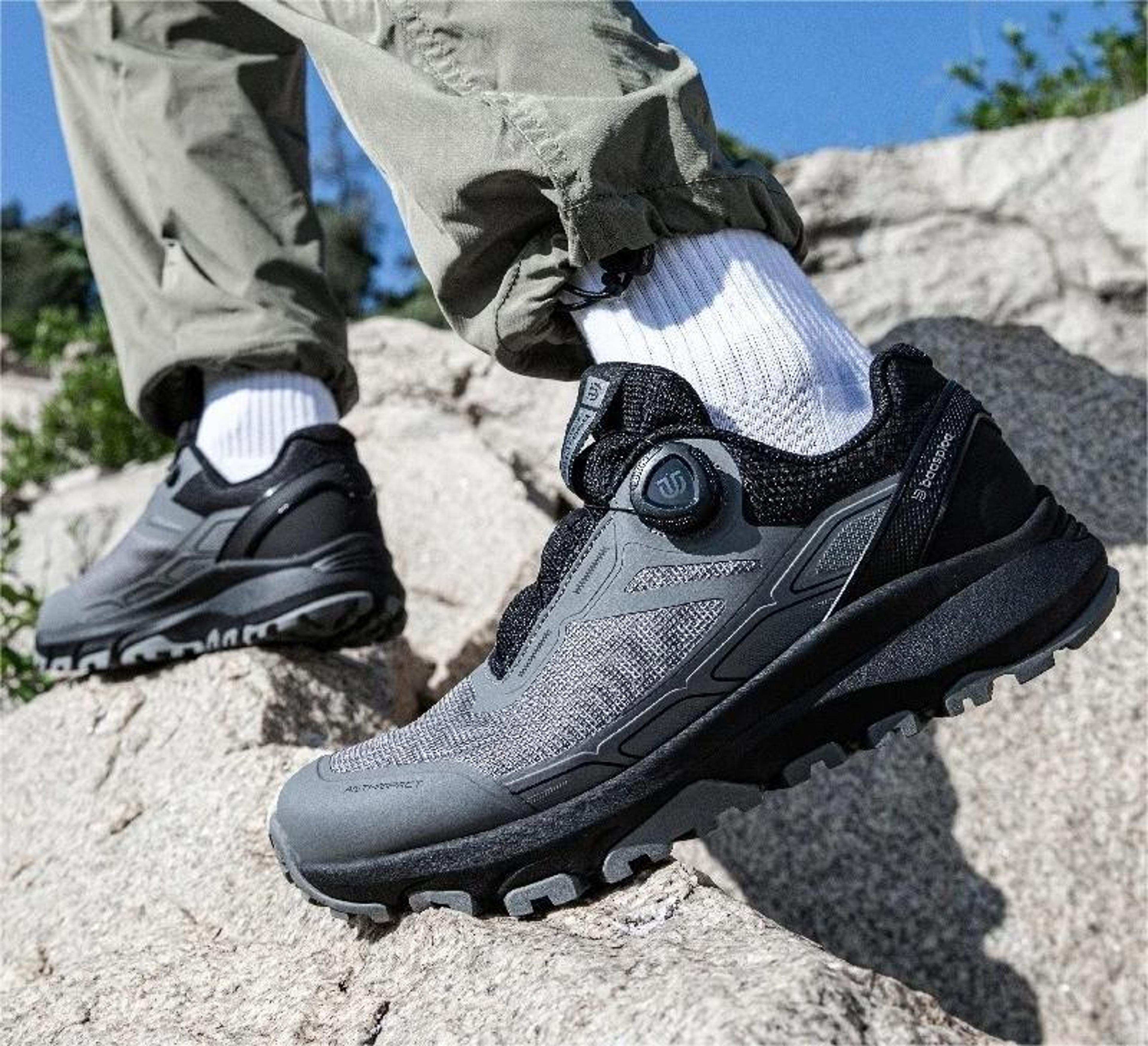 breathable mesh hiking shoes for men