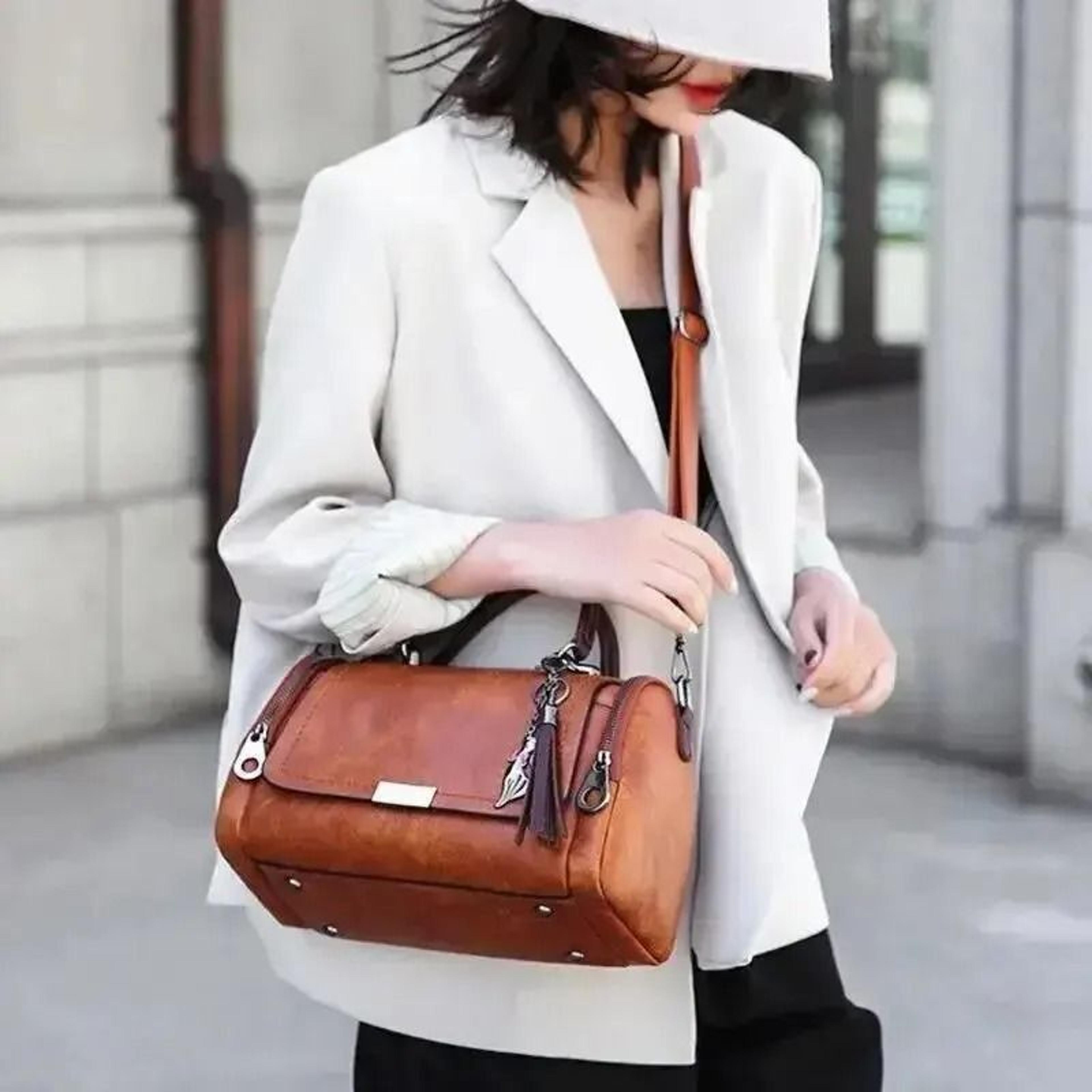 tassel decor large shoulder crossbody bag