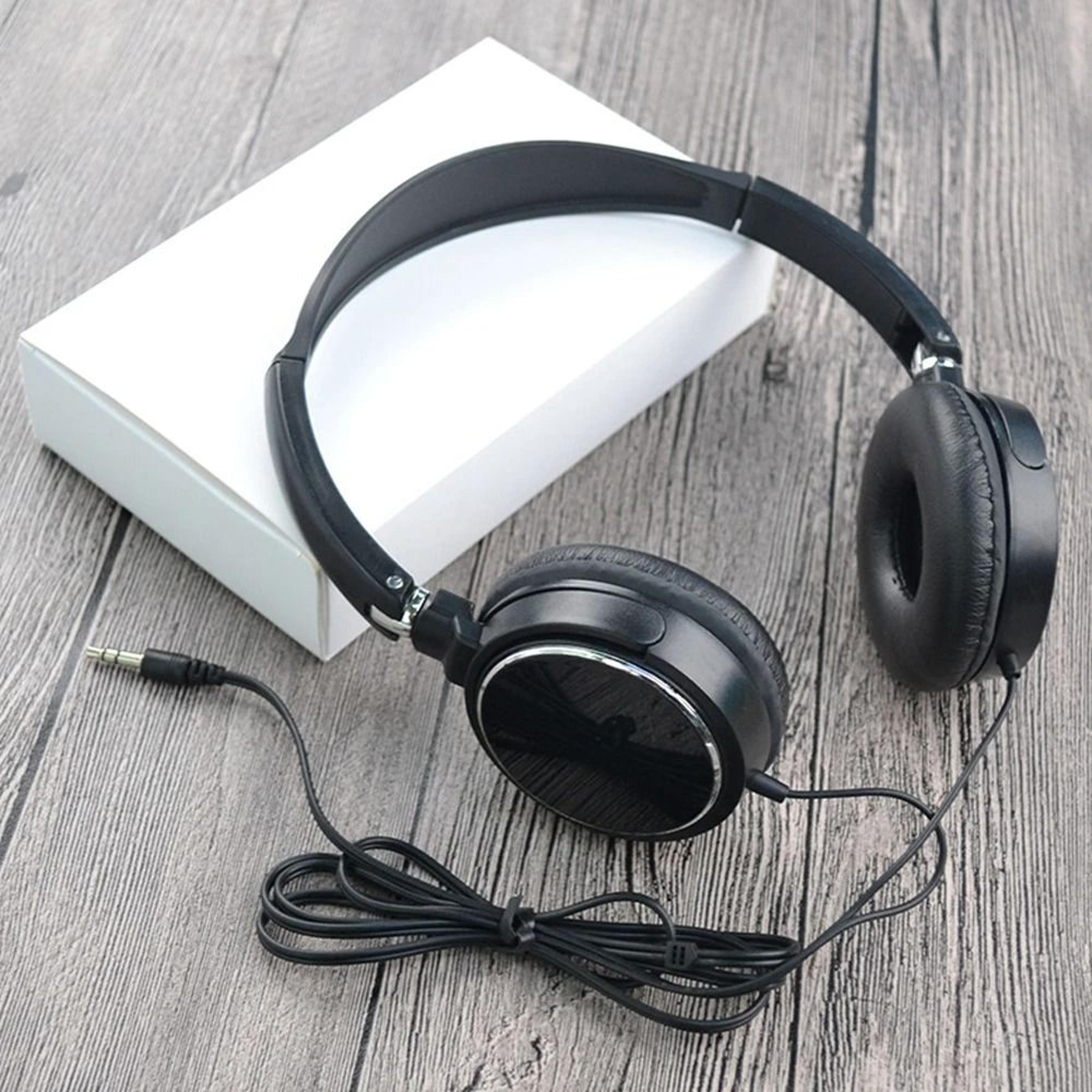 foldable wired headset with noise cancellation and 3.5 mm jack
