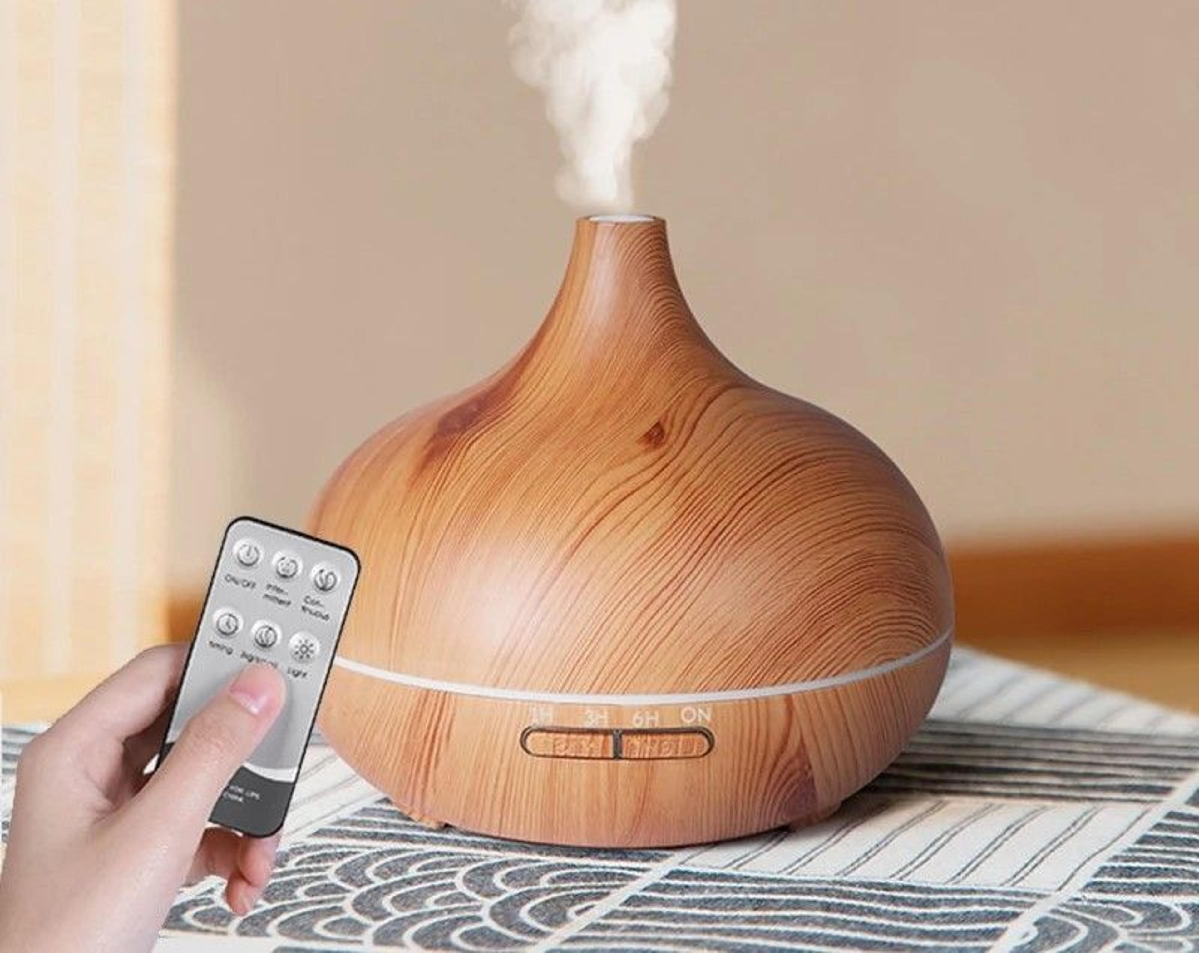 aromatherapy essential oil diffuser with remote and color light
