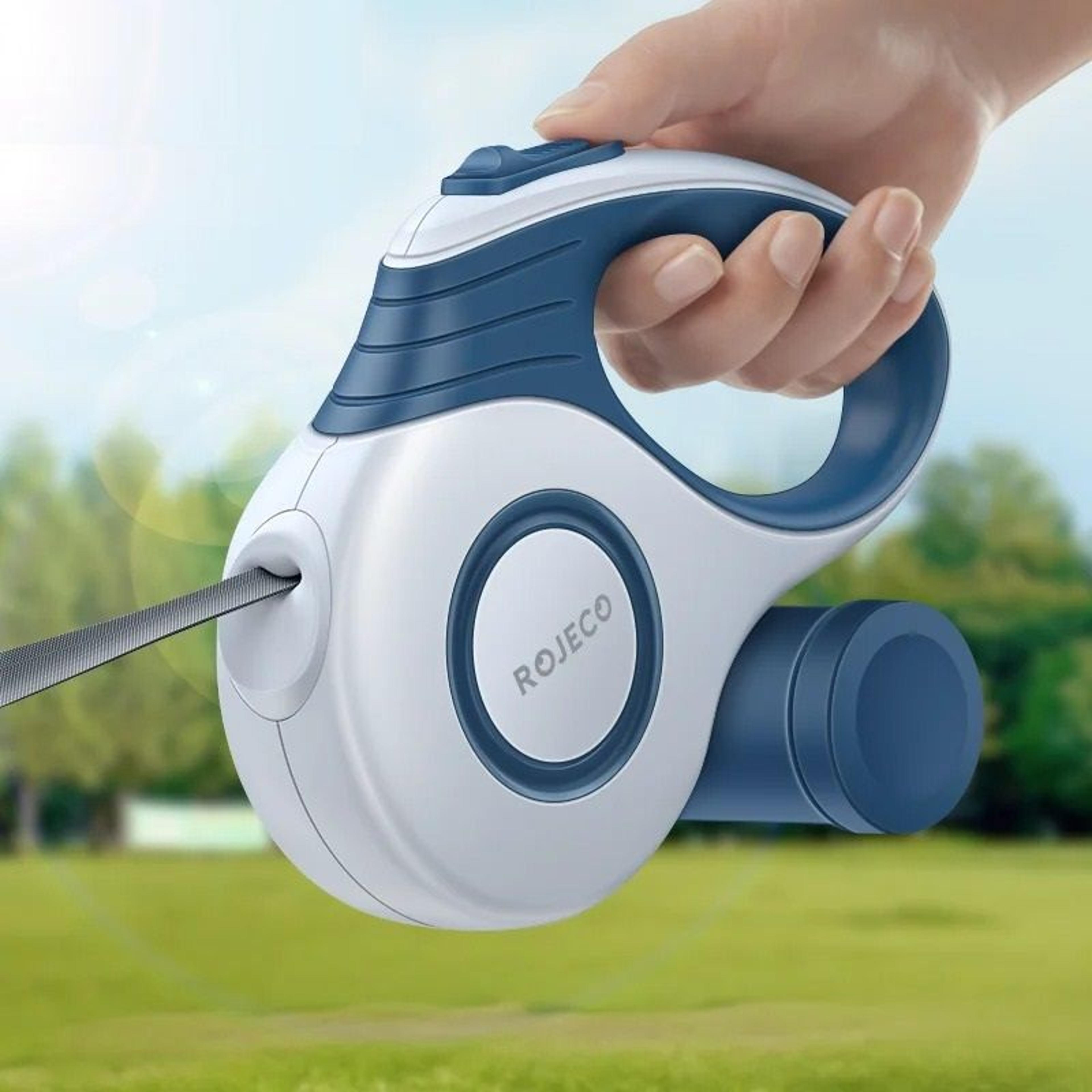 automatic retractable leash for dogs and cats