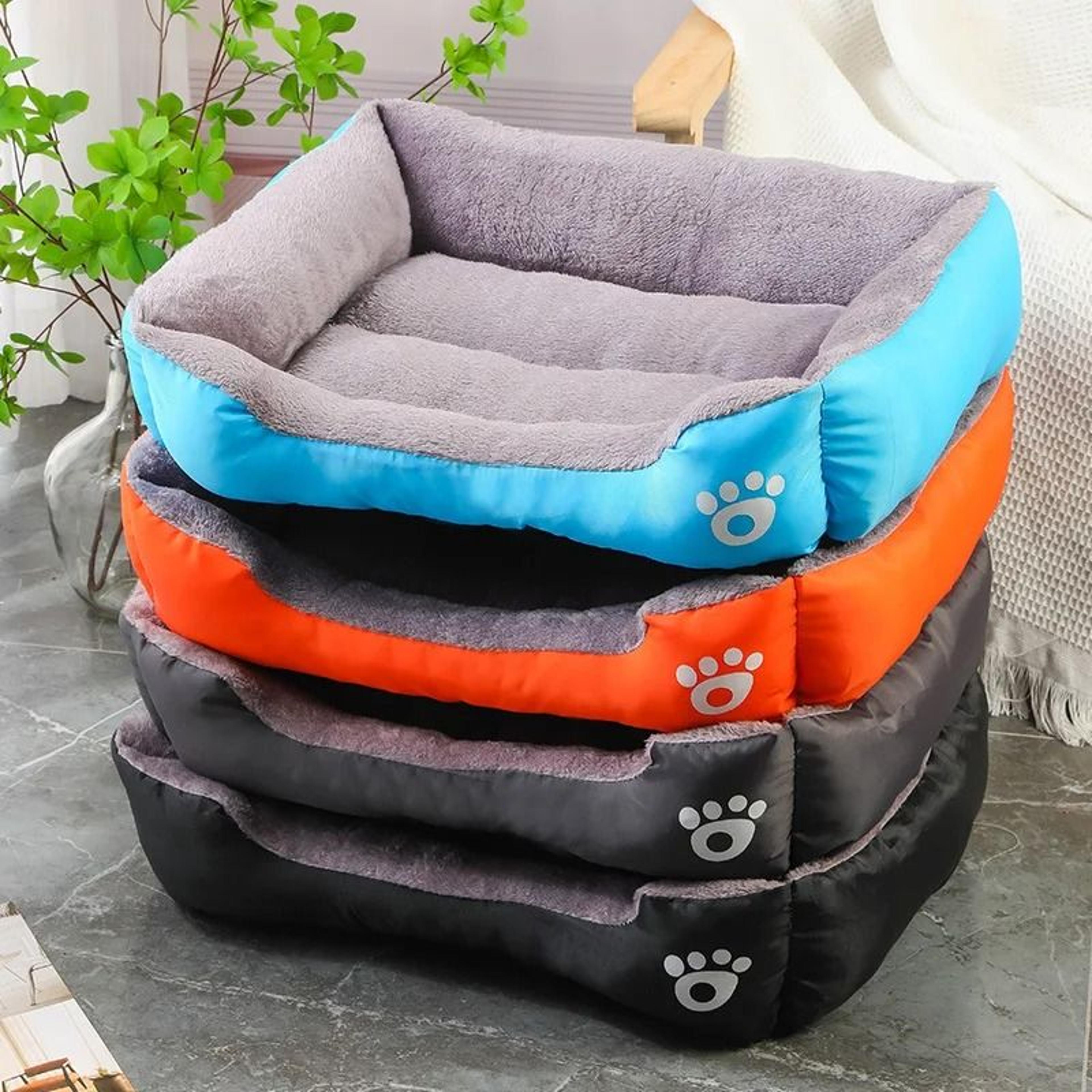 soft square winter pet bed for dogs and cats