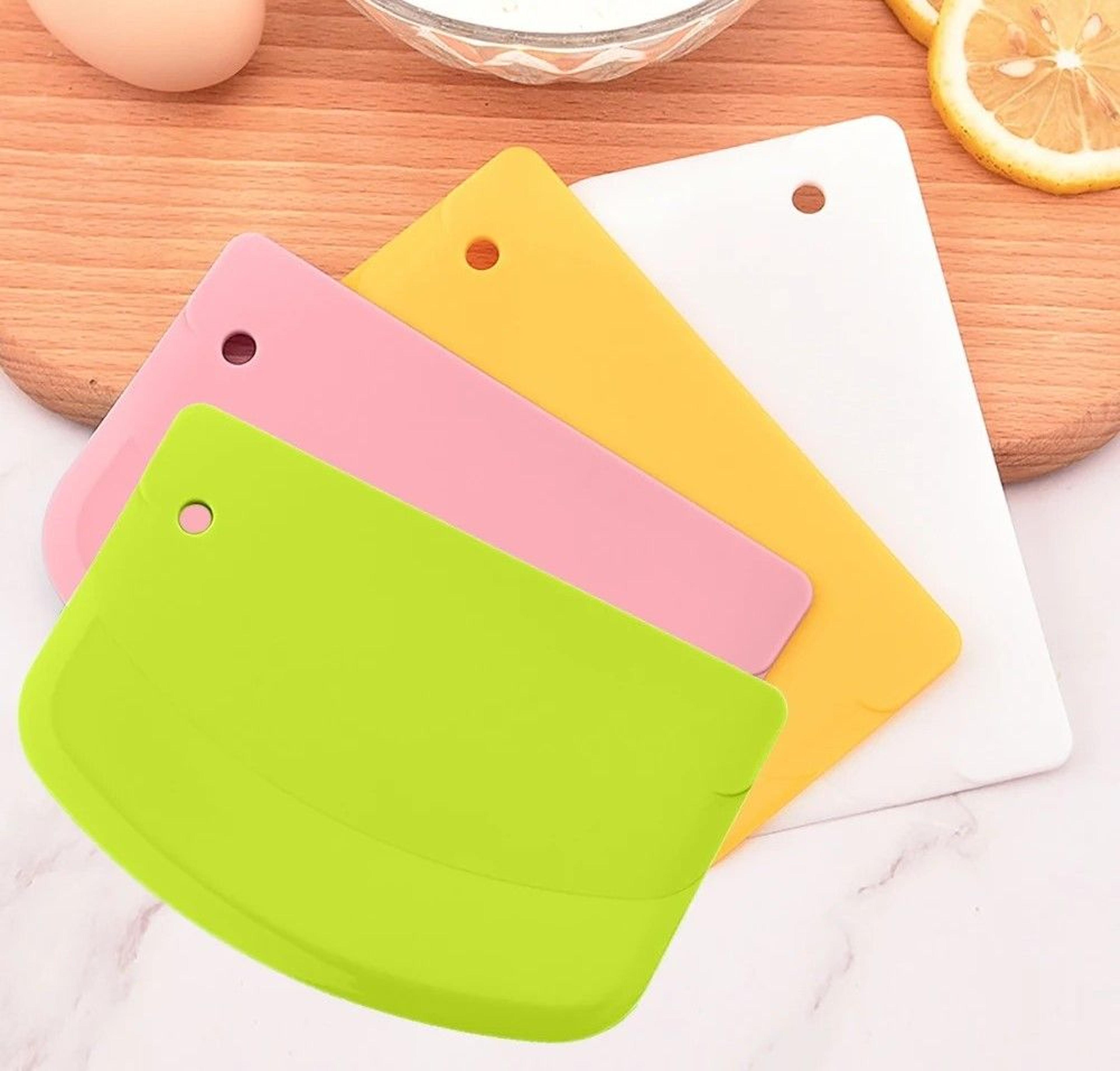 baking spatula and scraper tool