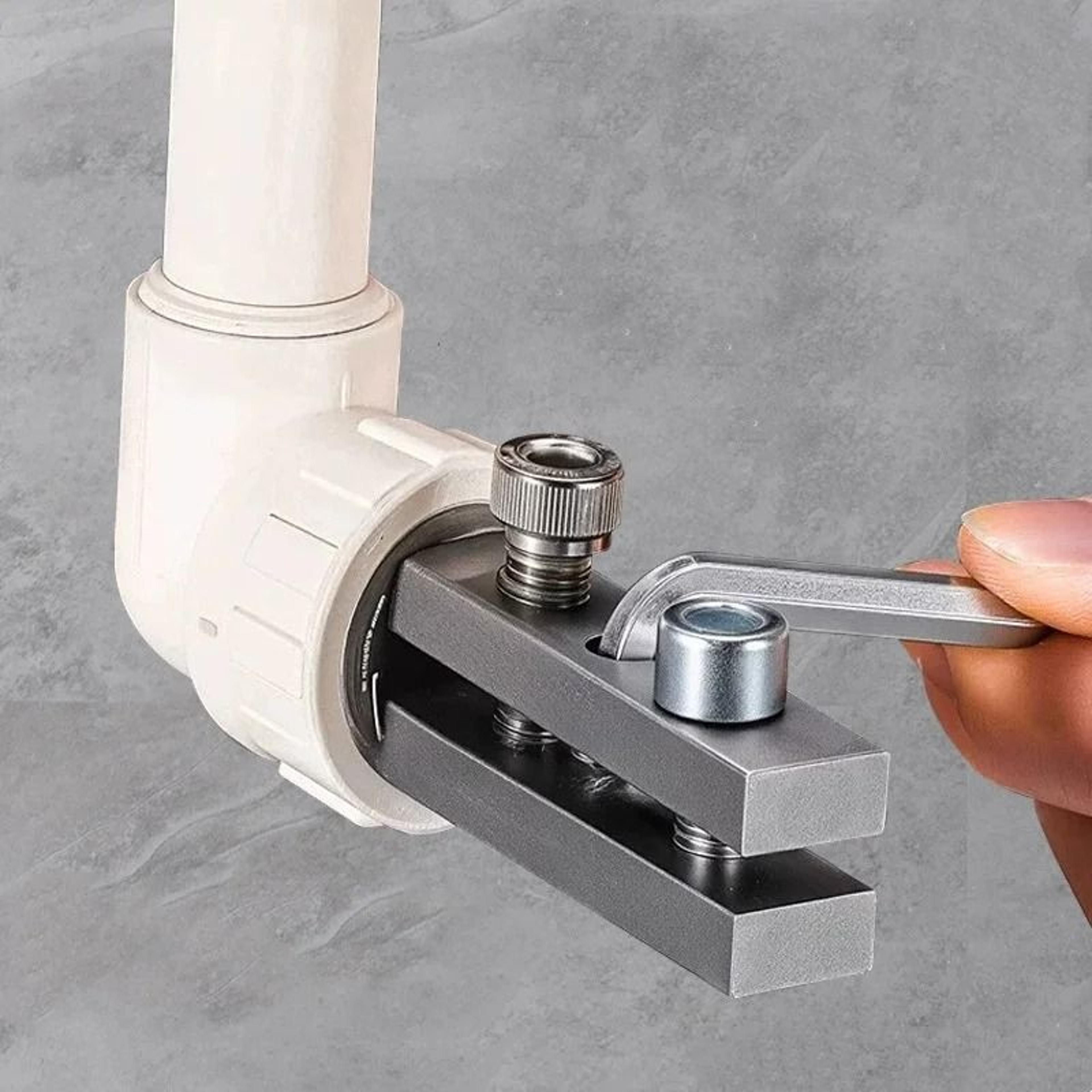 broken water pipe extractor tool for plumbing and screw removal