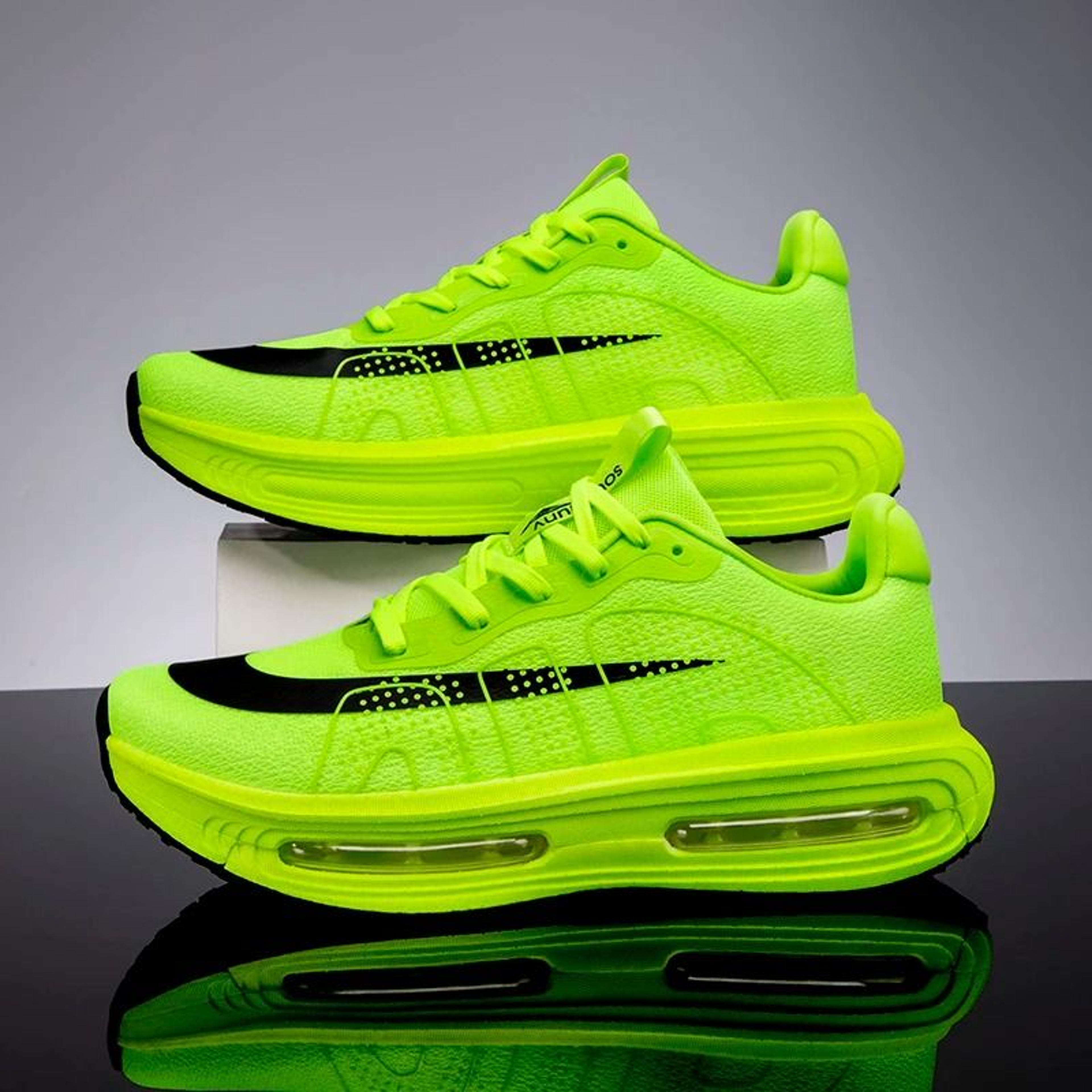 comfort fit breathable running sneaker